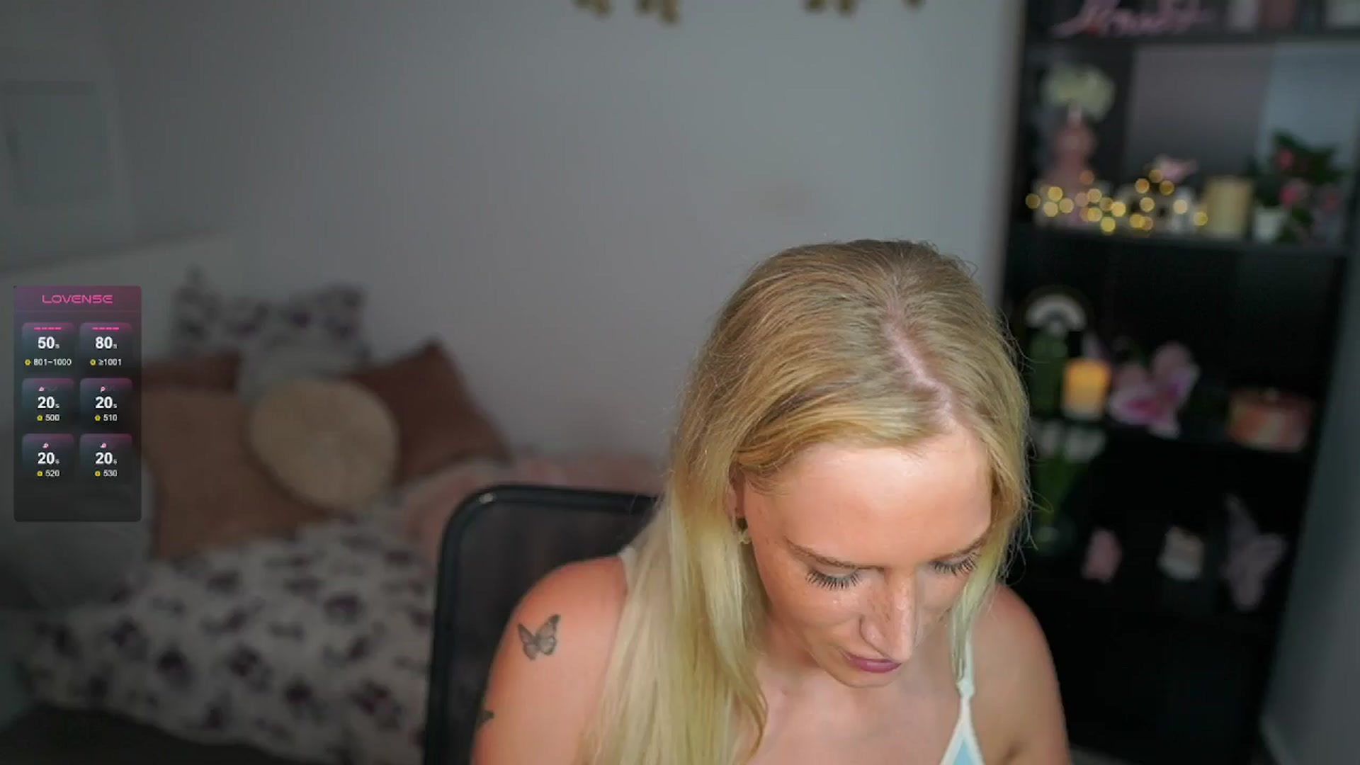 Gallery image thumbnail from NicoletteShea's myfreecams stream on, 07/04/2024, 10:16 image 8 of 20