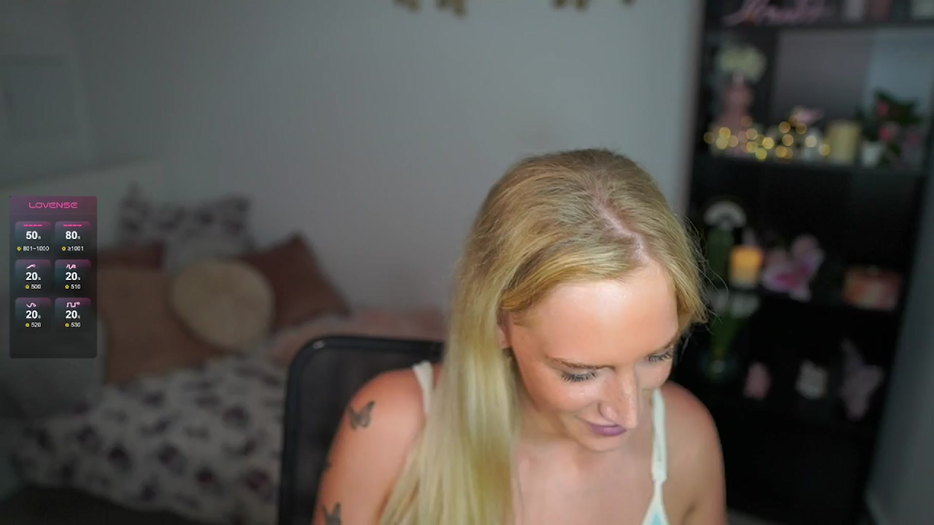 Gallery image thumbnail from NicoletteShea's myfreecams stream on, 07/04/2024, 13:03 image 4 of 20