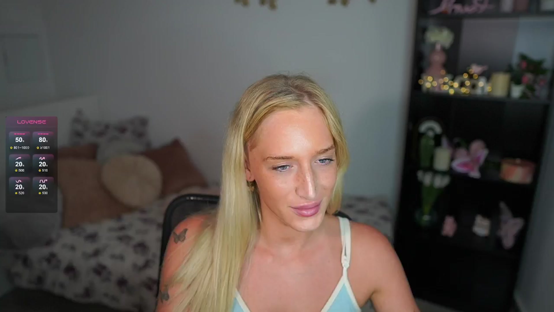 Gallery image thumbnail from NicoletteShea's myfreecams stream on, 07/04/2024, 13:03 image 12 of 20