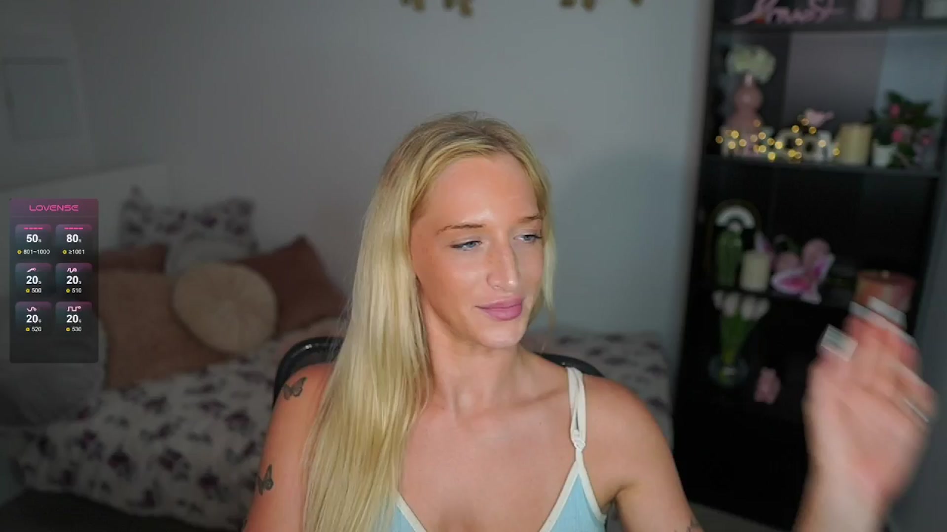 Gallery image thumbnail from NicoletteShea's myfreecams stream on, 07/04/2024, 13:03 image 19 of 20
