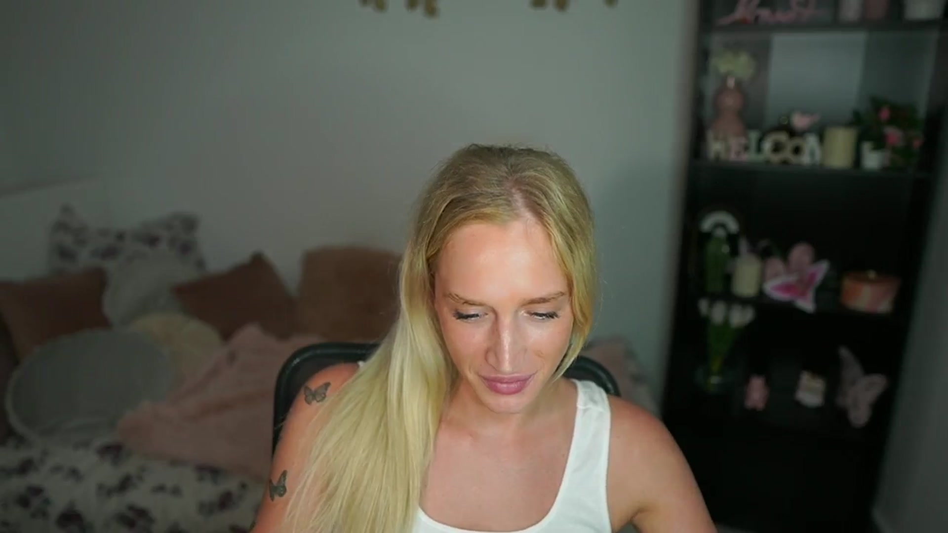 Gallery image thumbnail from NicoletteShea's myfreecams stream on, 07/11/2024, 13:06 image 15 of 20