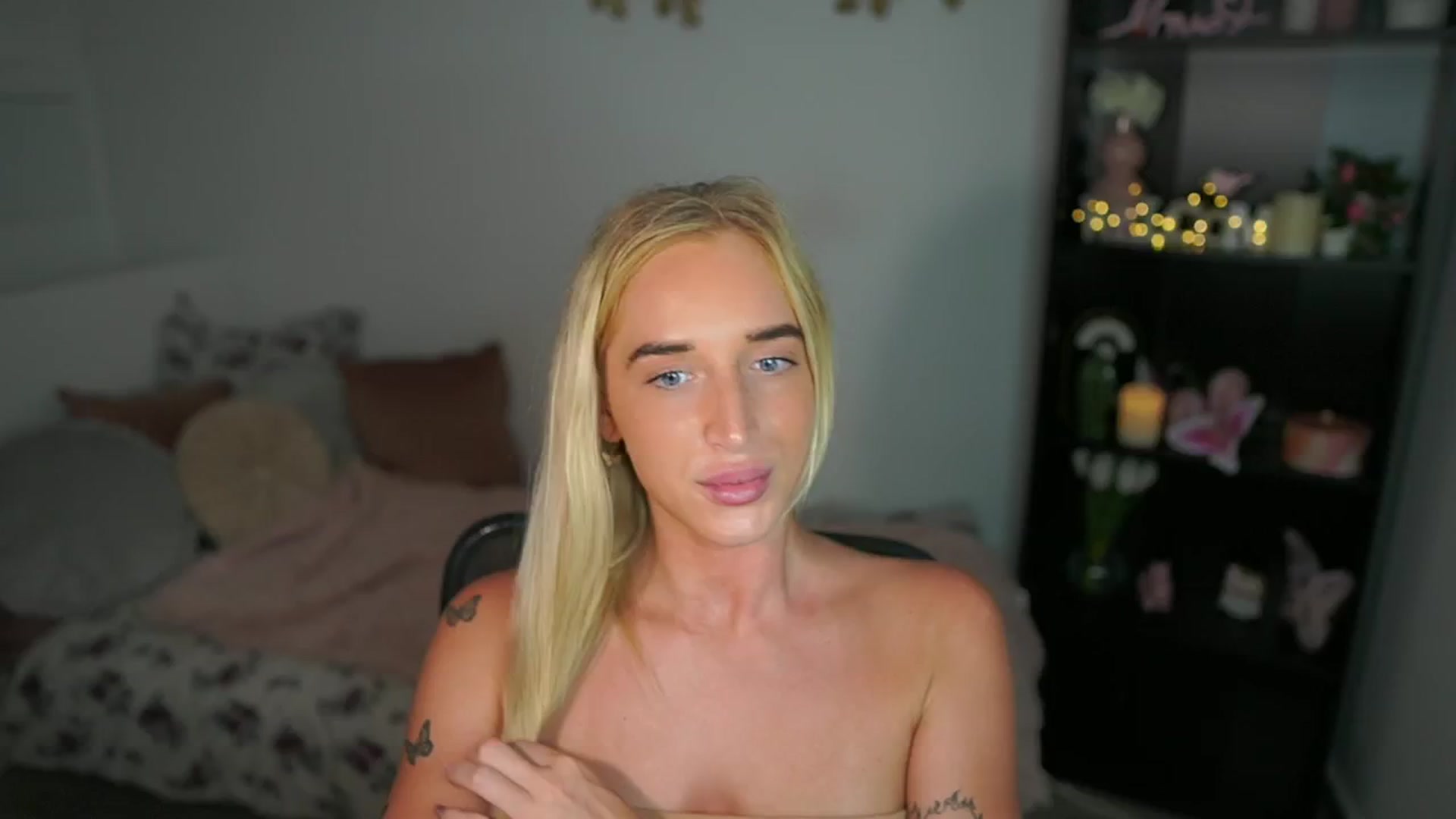 Gallery image thumbnail from NicoletteShea's myfreecams stream on, 07/24/2024, 17:52 image 5 of 20