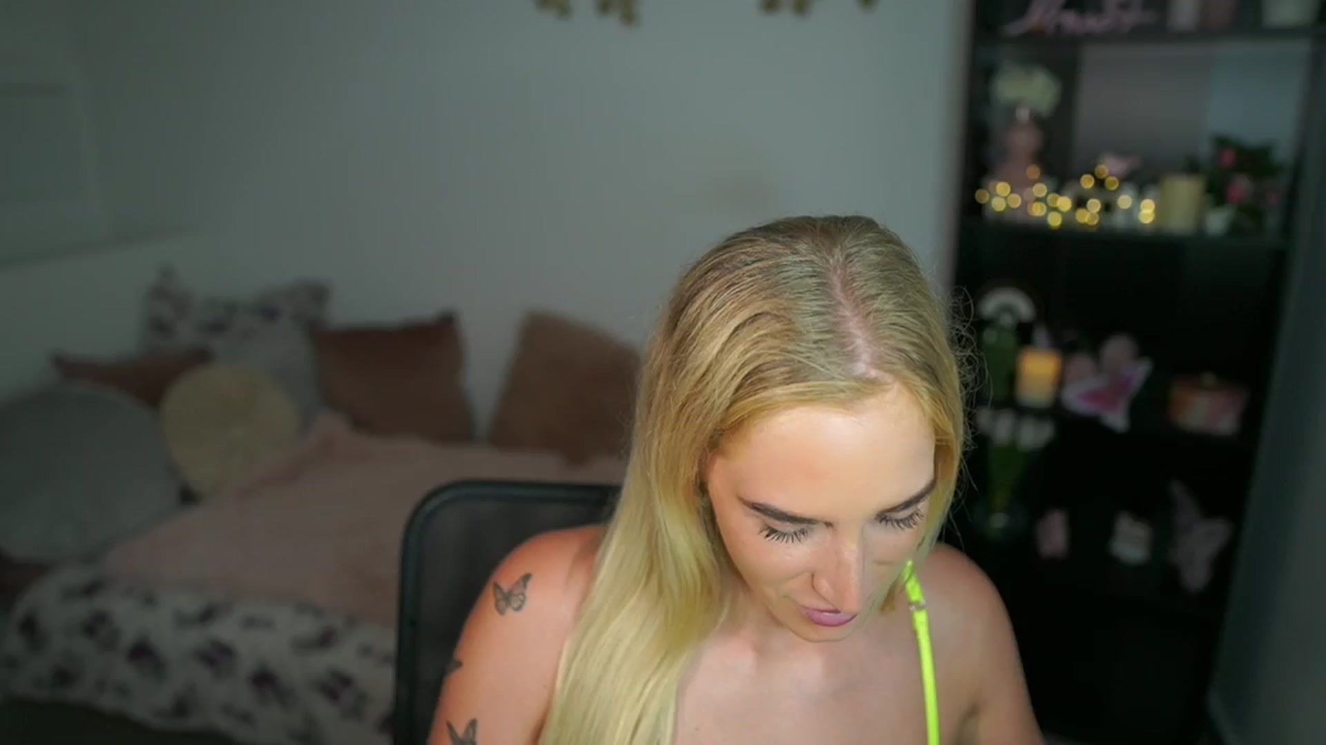 Gallery image thumbnail from NicoletteShea's myfreecams stream on, 07/25/2024, 14:47 image 20 of 20