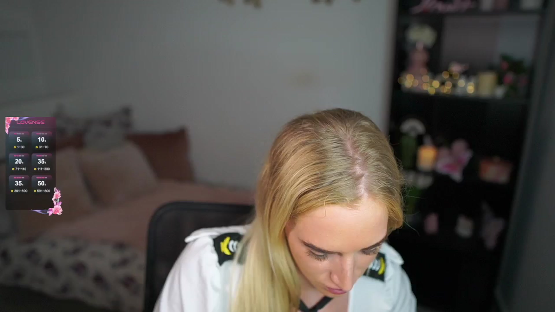 Gallery image thumbnail from NicoletteShea's myfreecams stream on, 07/29/2024, 13:45 image 20 of 20