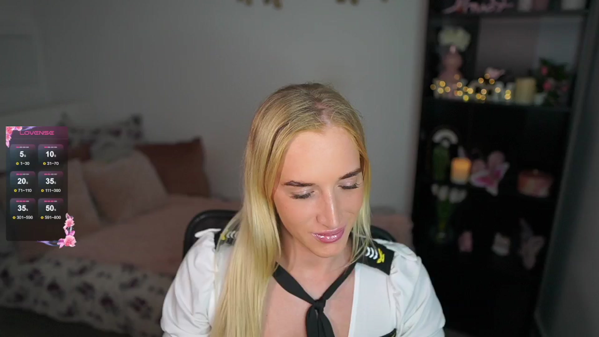 Gallery image thumbnail from NicoletteShea's myfreecams stream on, 07/29/2024, 13:45 image 1 of 20