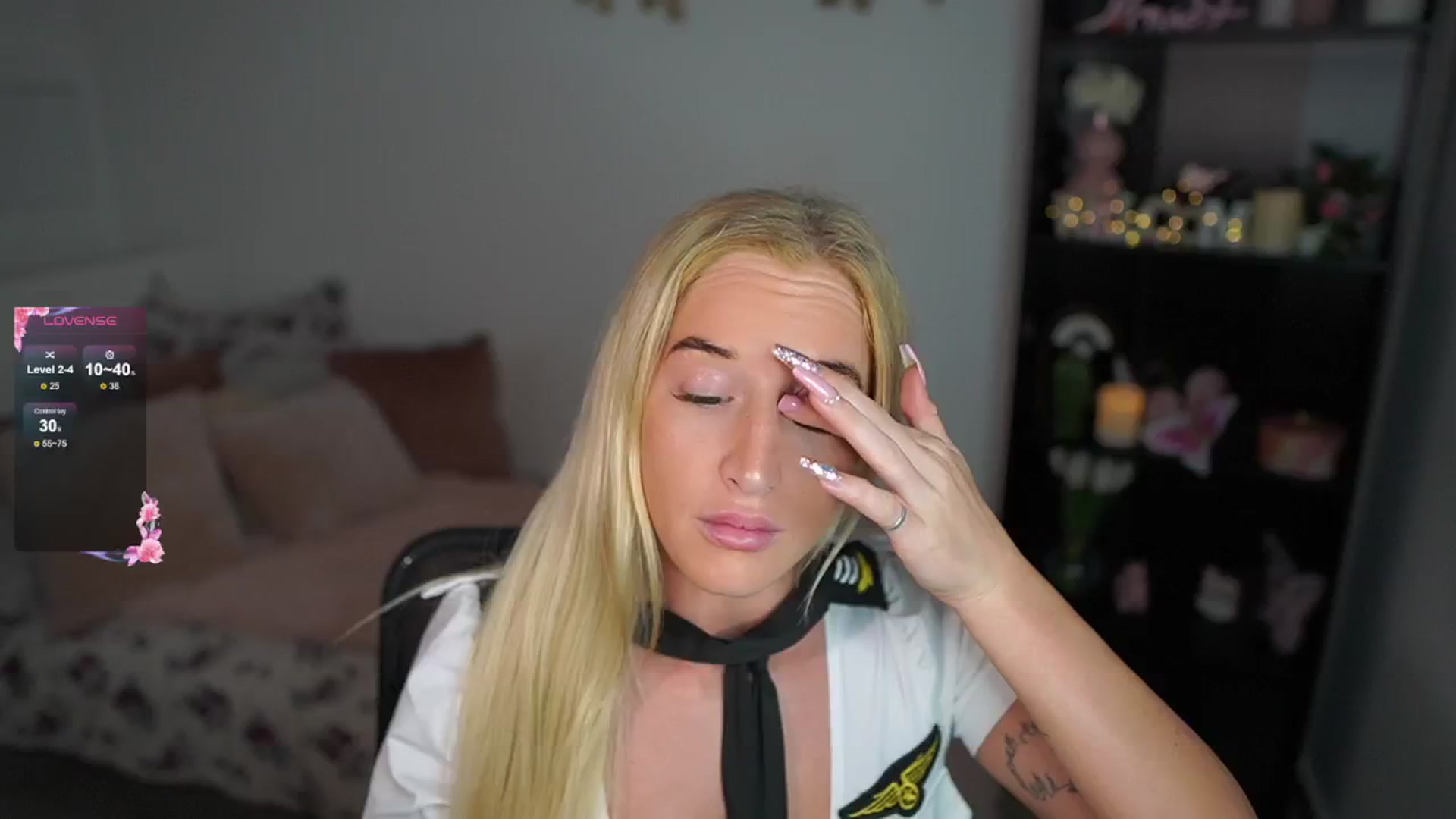 Gallery image thumbnail from NicoletteShea's myfreecams stream on, 07/29/2024, 16:00 image 5 of 20