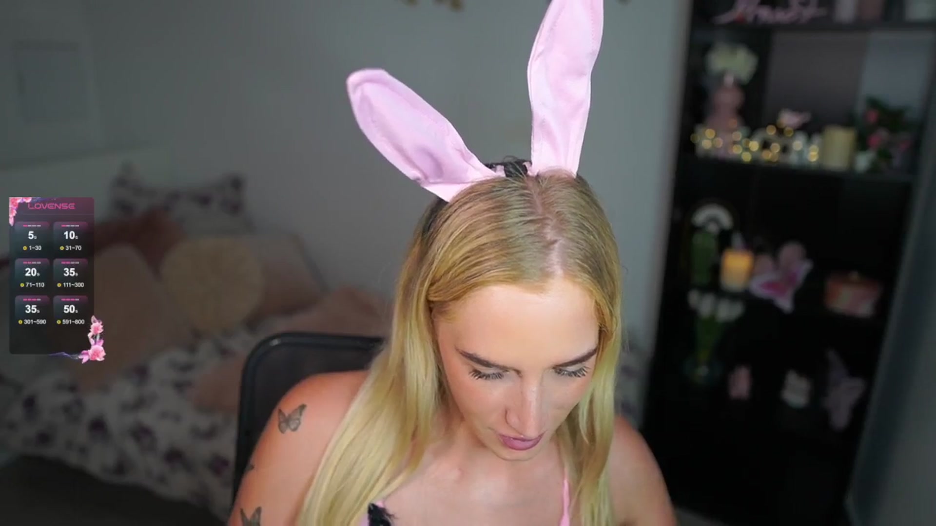 Gallery image thumbnail from NicoletteShea's myfreecams stream on, 07/30/2024, 13:24 image 12 of 20