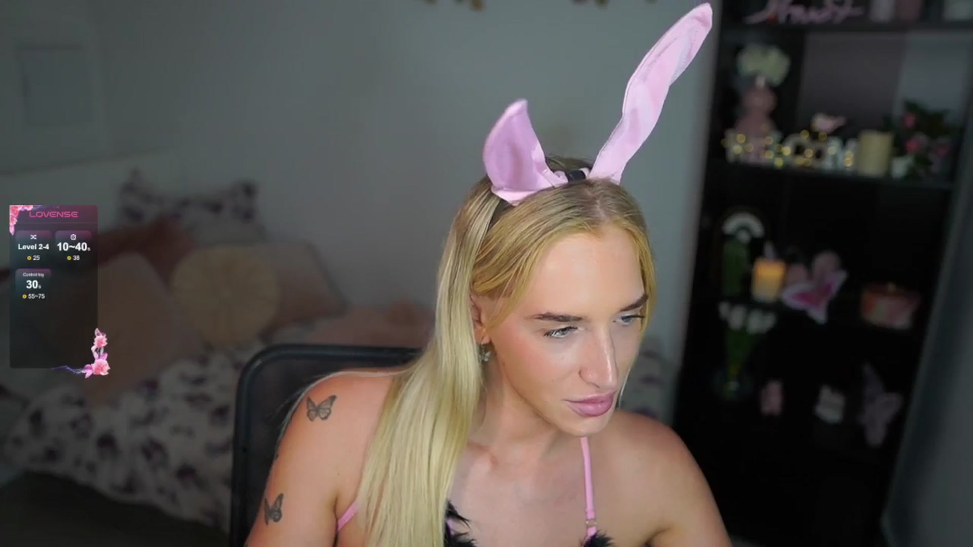 Gallery image thumbnail from NicoletteShea's myfreecams stream on, 07/30/2024, 16:03 image 19 of 20