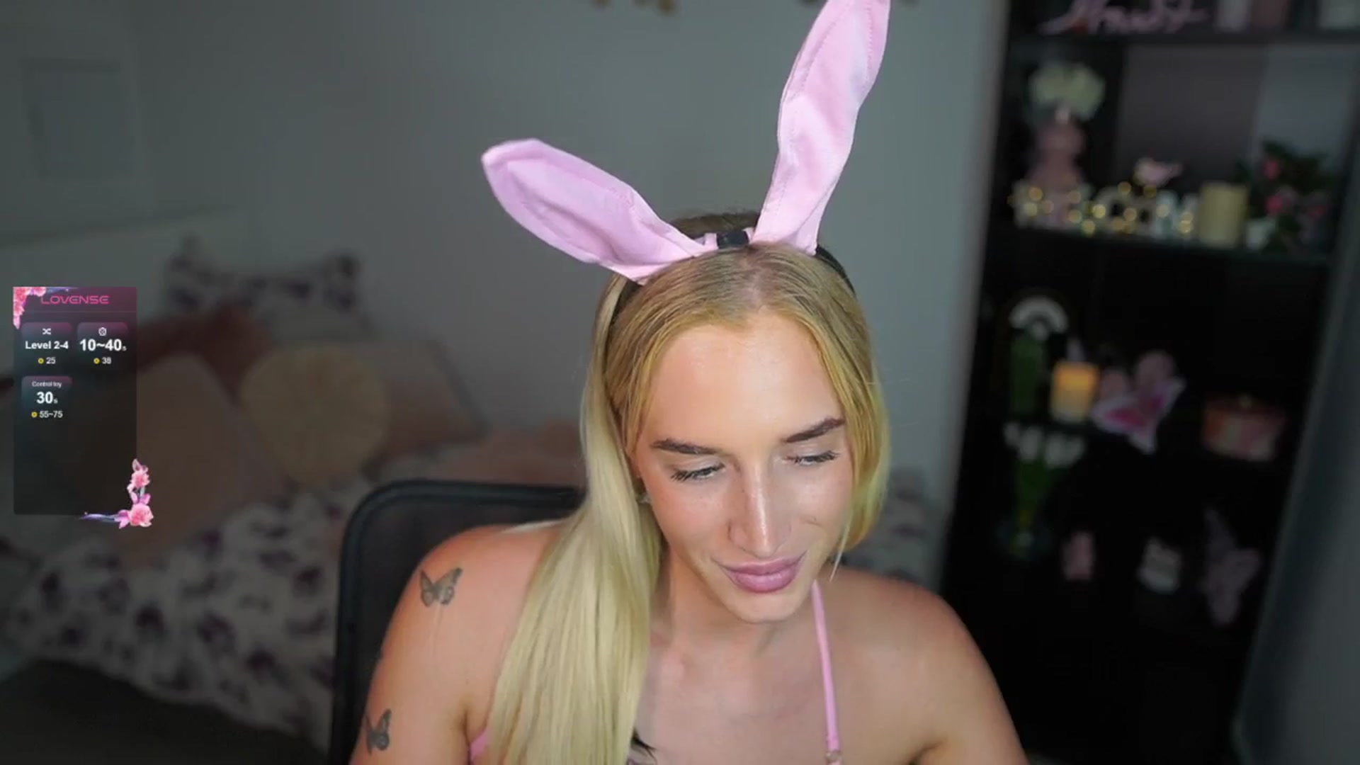 Gallery image thumbnail from NicoletteShea's myfreecams stream on, 07/30/2024, 16:03 image 16 of 20