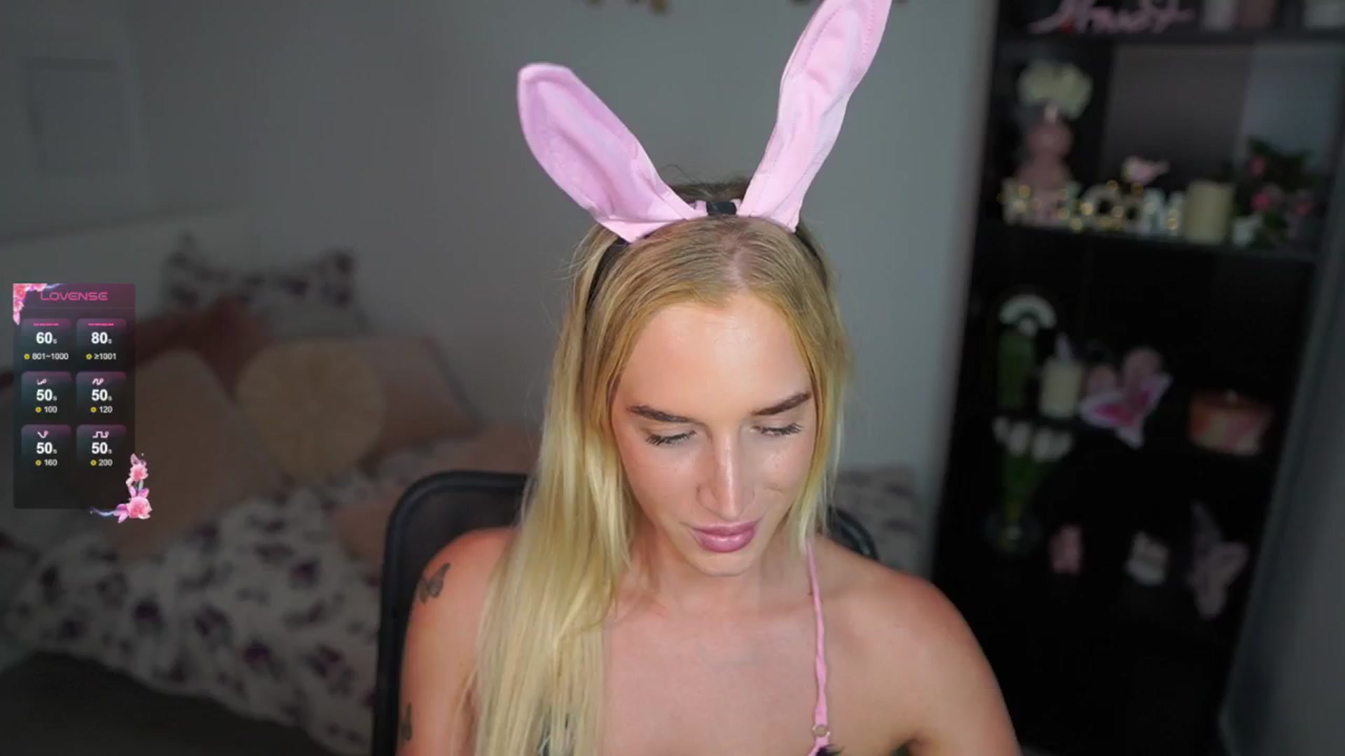 Gallery image thumbnail from NicoletteShea's myfreecams stream on, 07/30/2024, 17:59 image 1 of 20