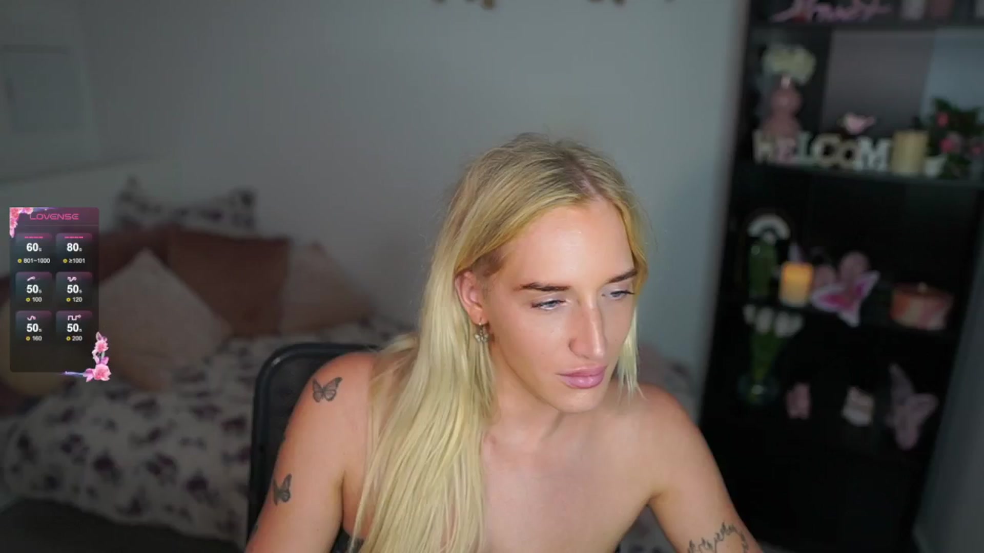 Gallery image thumbnail from NicoletteShea's myfreecams stream on, 08/02/2024, 14:36 image 6 of 20