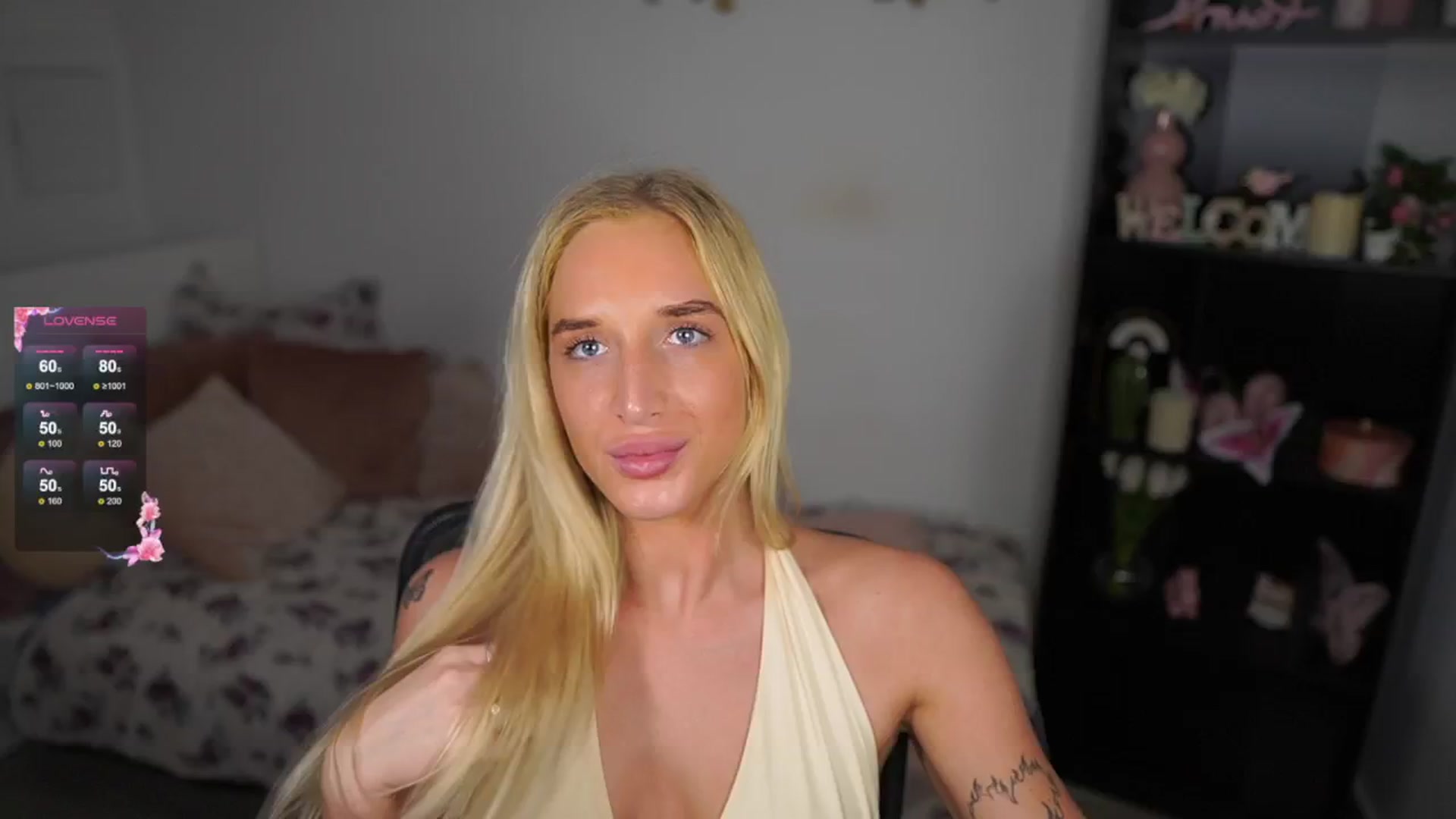 Gallery image thumbnail from NicoletteShea's myfreecams stream on, 08/05/2024, 24:45 image 14 of 20
