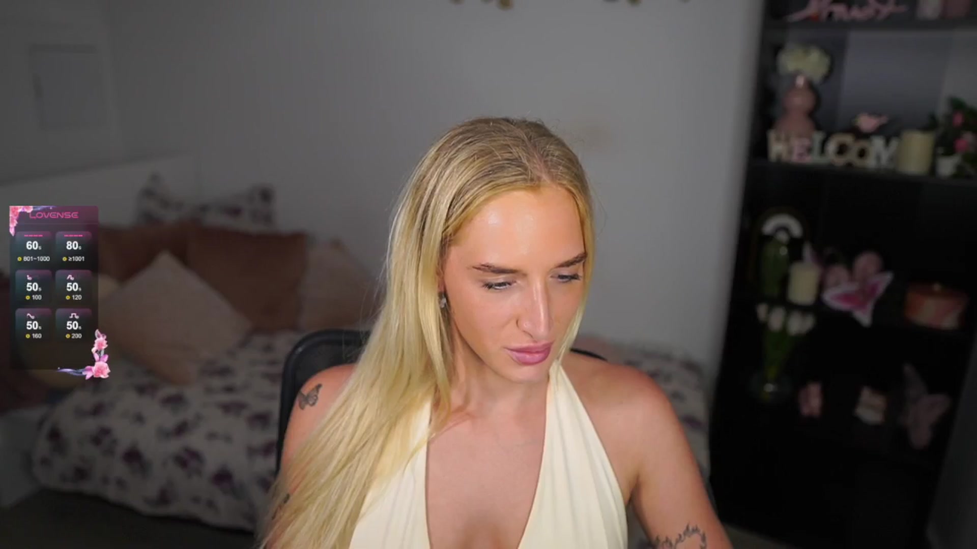 Gallery image thumbnail from NicoletteShea's myfreecams stream on, 08/05/2024, 03:01 image 16 of 20