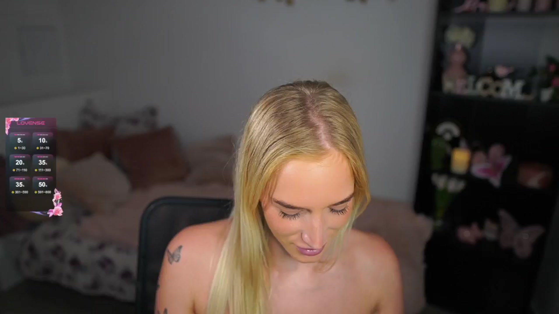 Gallery image thumbnail from NicoletteShea's myfreecams stream on, 08/06/2024, 08:46 image 17 of 20