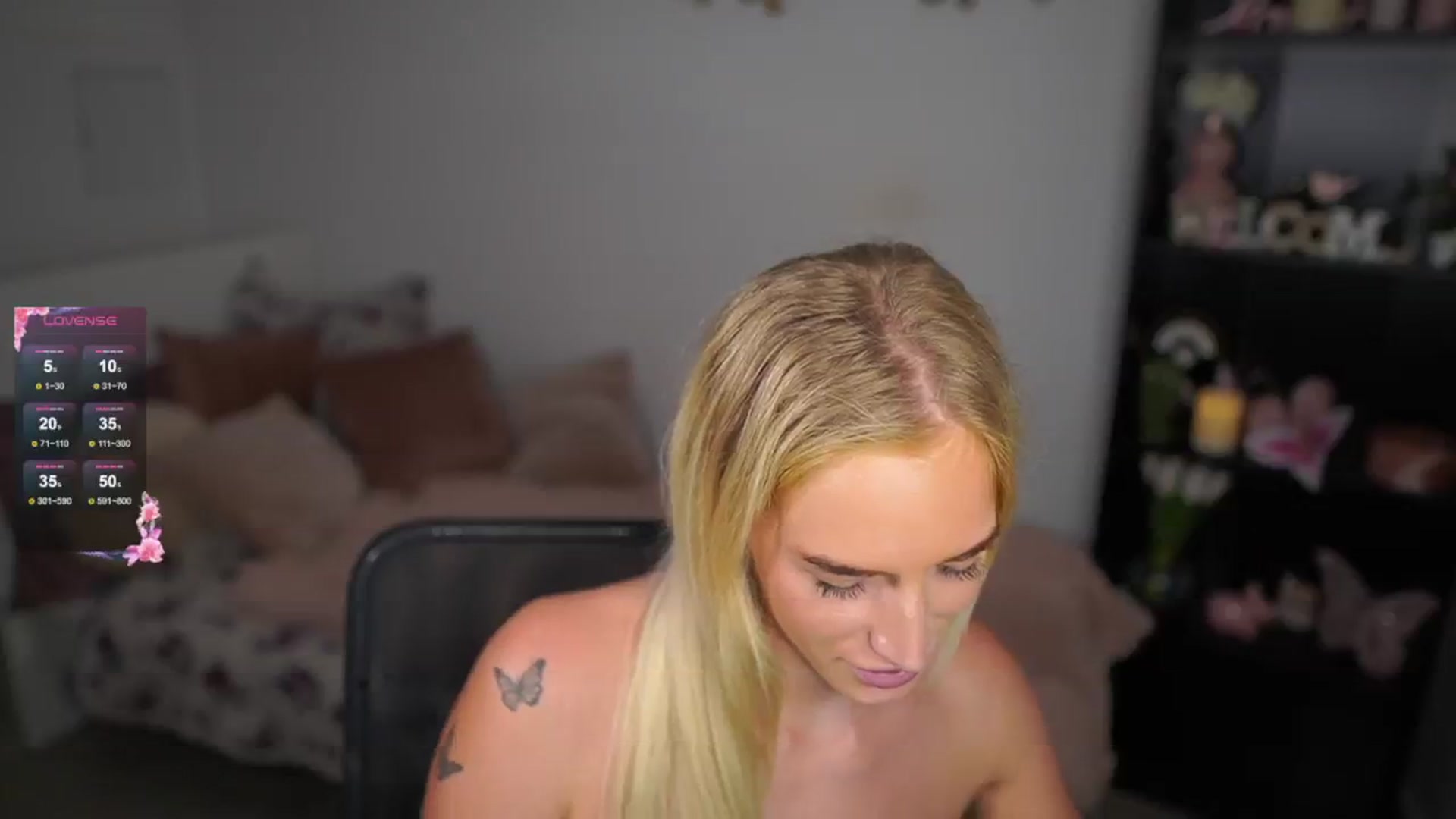 Gallery image thumbnail from NicoletteShea's myfreecams stream on, 08/06/2024, 12:48 image 4 of 20