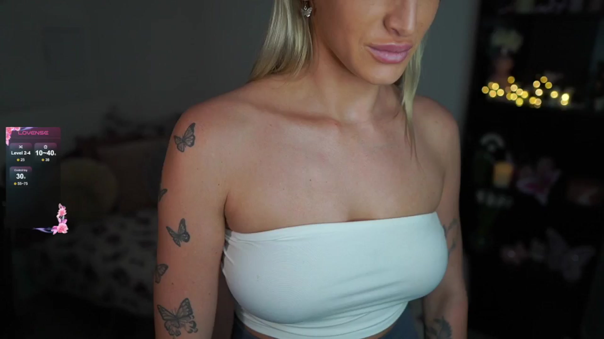 Gallery image thumbnail from NicoletteShea's myfreecams stream on, 08/08/2024, 14:16 image 20 of 20