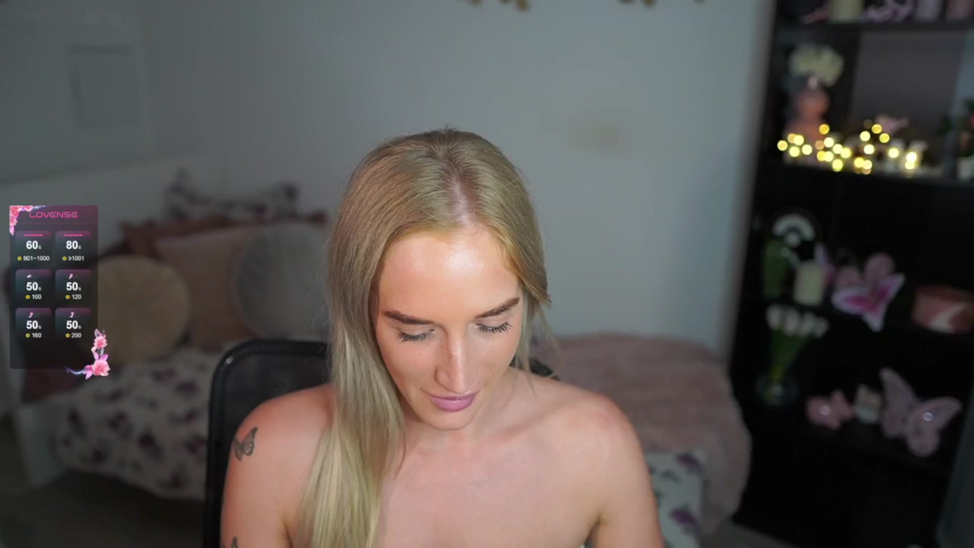 Gallery image thumbnail from NicoletteShea's myfreecams stream on, 08/08/2024, 18:06 image 20 of 20