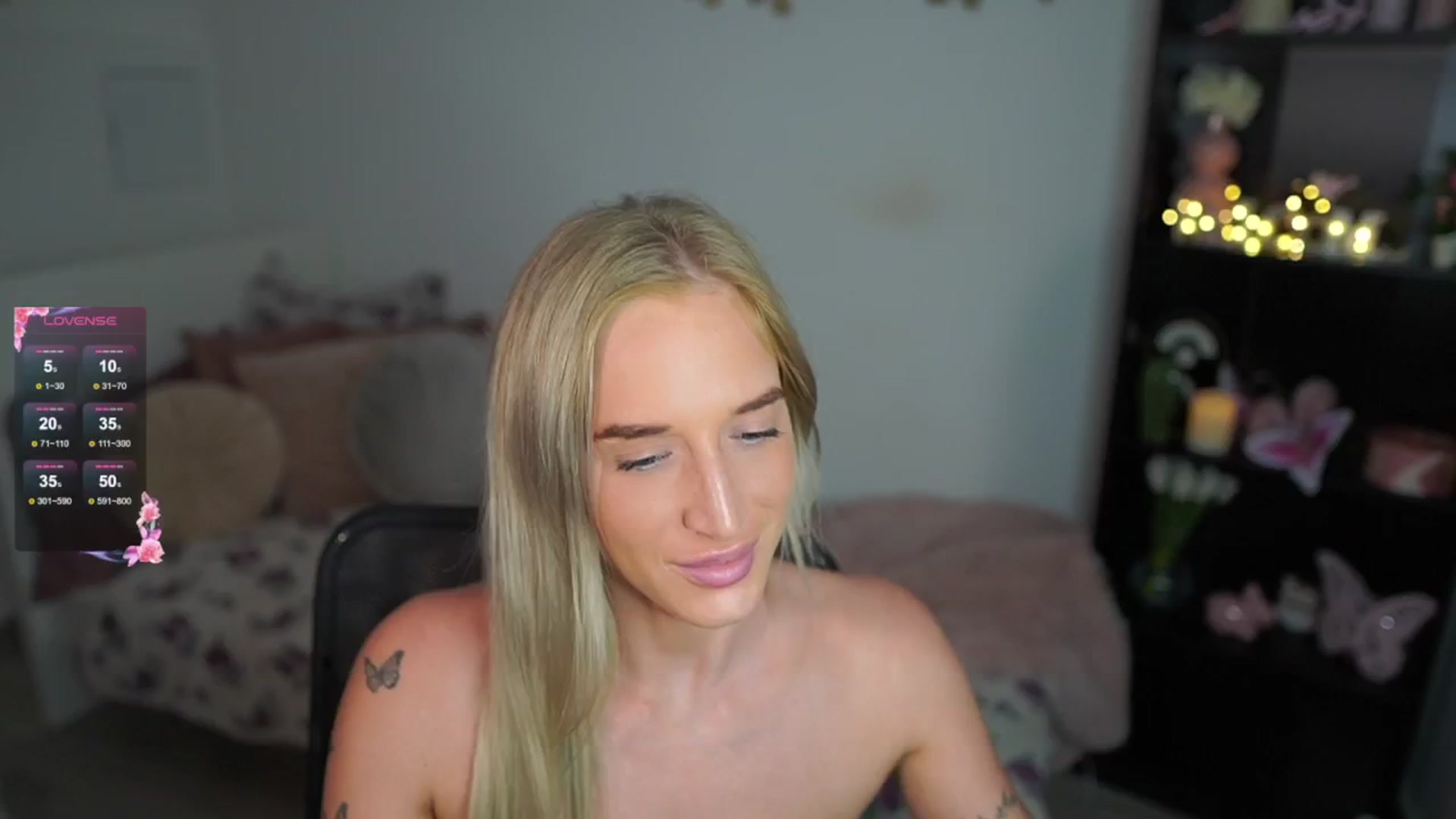 Gallery image thumbnail from NicoletteShea's myfreecams stream on, 08/08/2024, 18:06 image 3 of 20