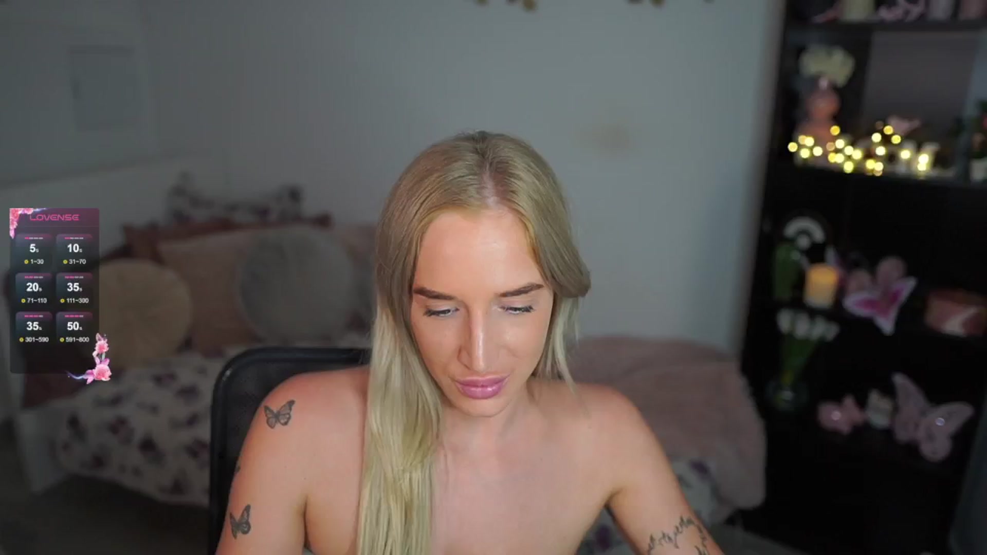 Gallery image thumbnail from NicoletteShea's myfreecams stream on, 08/08/2024, 18:06 image 4 of 20