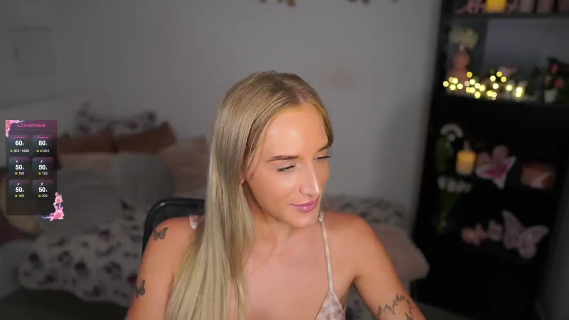 Gallery image thumbnail from NicoletteShea's myfreecams stream on, 08/09/2024, 16:22 image 18 of 20