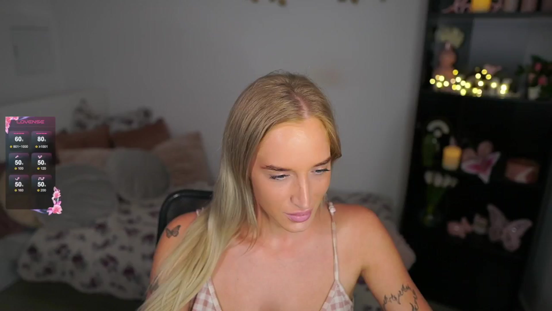 Gallery image thumbnail from NicoletteShea's myfreecams stream on, 08/09/2024, 17:40 image 7 of 20