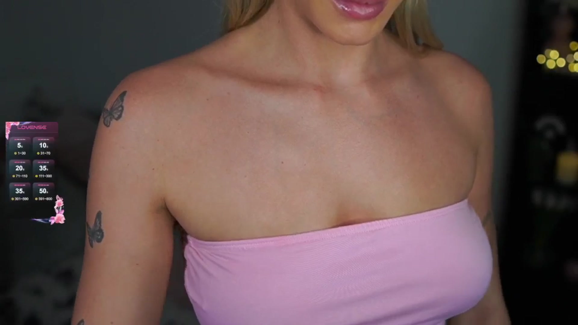 Gallery image thumbnail from NicoletteShea's myfreecams stream on, 08/11/2024, 13:45 image 11 of 20