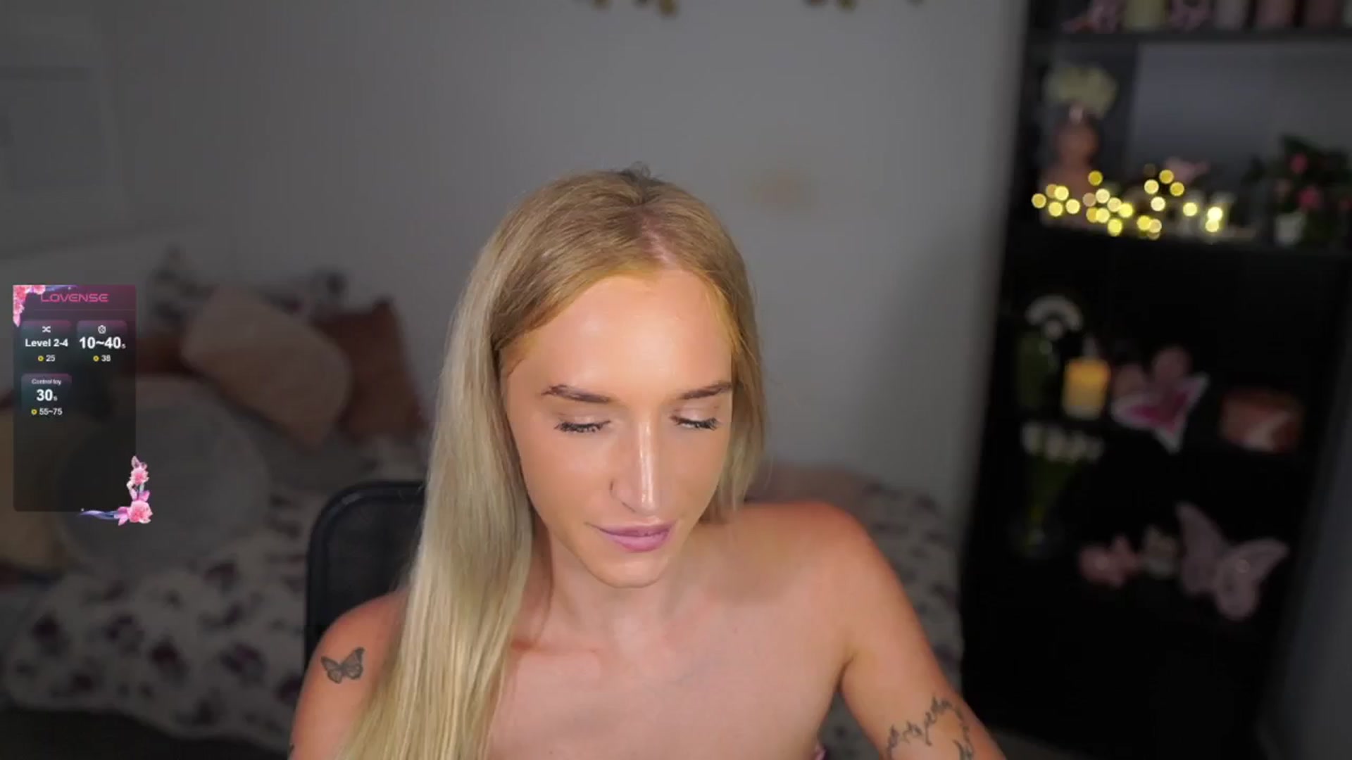Gallery image thumbnail from NicoletteShea's myfreecams stream on, 08/11/2024, 15:36 image 10 of 20