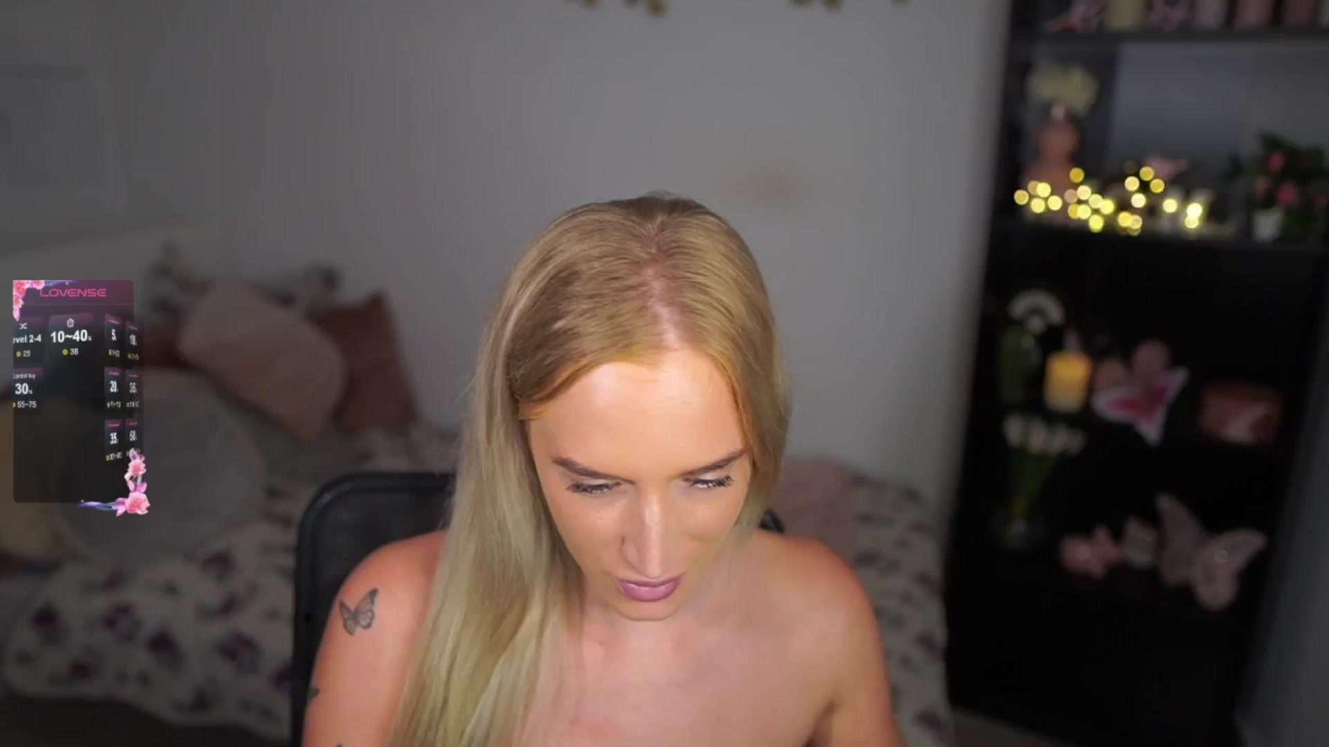 Gallery image thumbnail from NicoletteShea's myfreecams stream on, 08/11/2024, 15:36 image 3 of 20