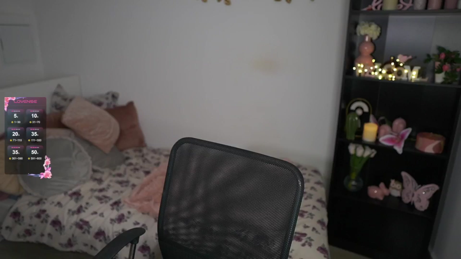Gallery image thumbnail from NicoletteShea's myfreecams stream on, 08/11/2024, 15:36 image 1 of 20