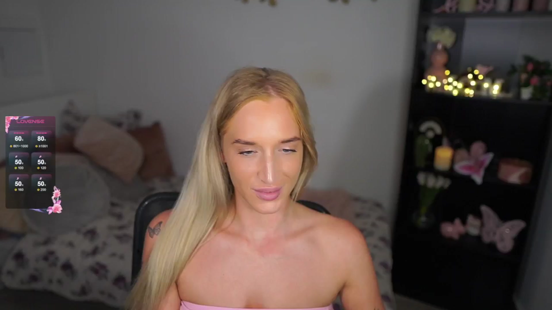 Gallery image thumbnail from NicoletteShea's myfreecams stream on, 08/11/2024, 16:07 image 20 of 20