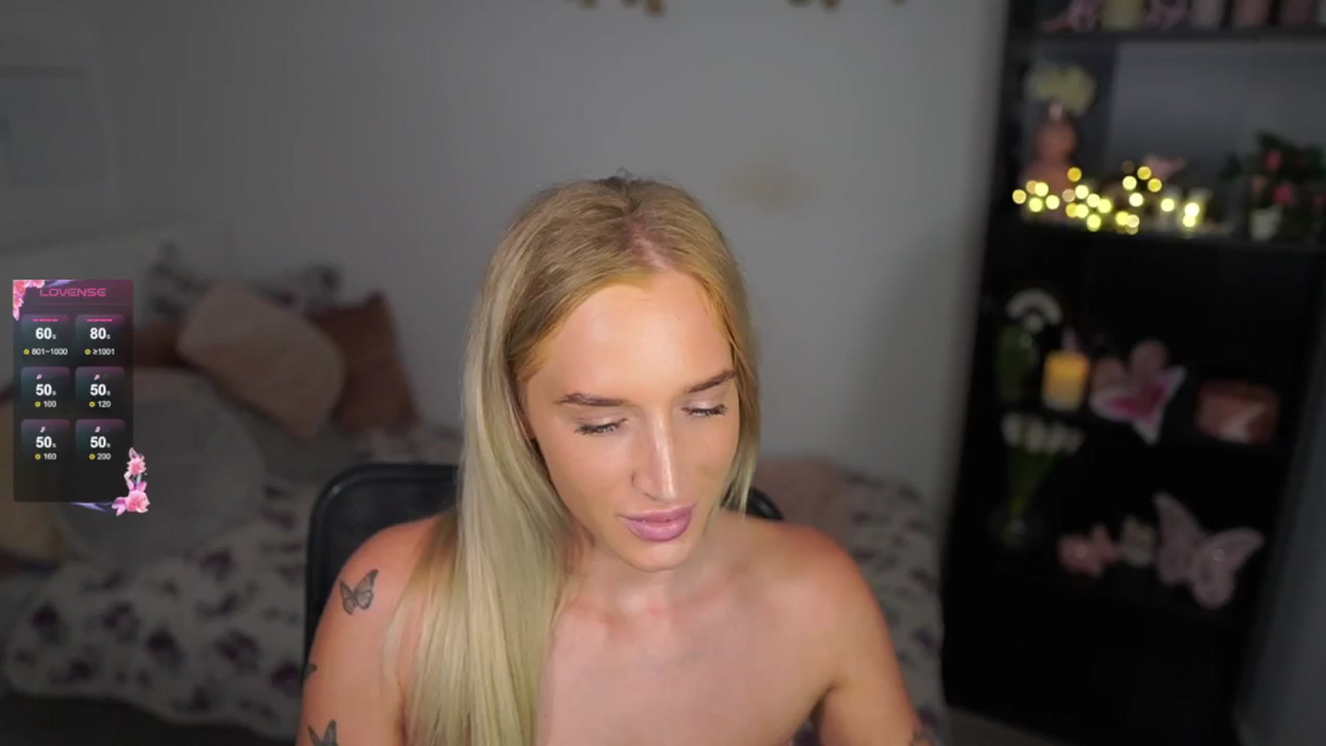 Gallery image thumbnail from NicoletteShea's myfreecams stream on, 08/11/2024, 16:07 image 14 of 20