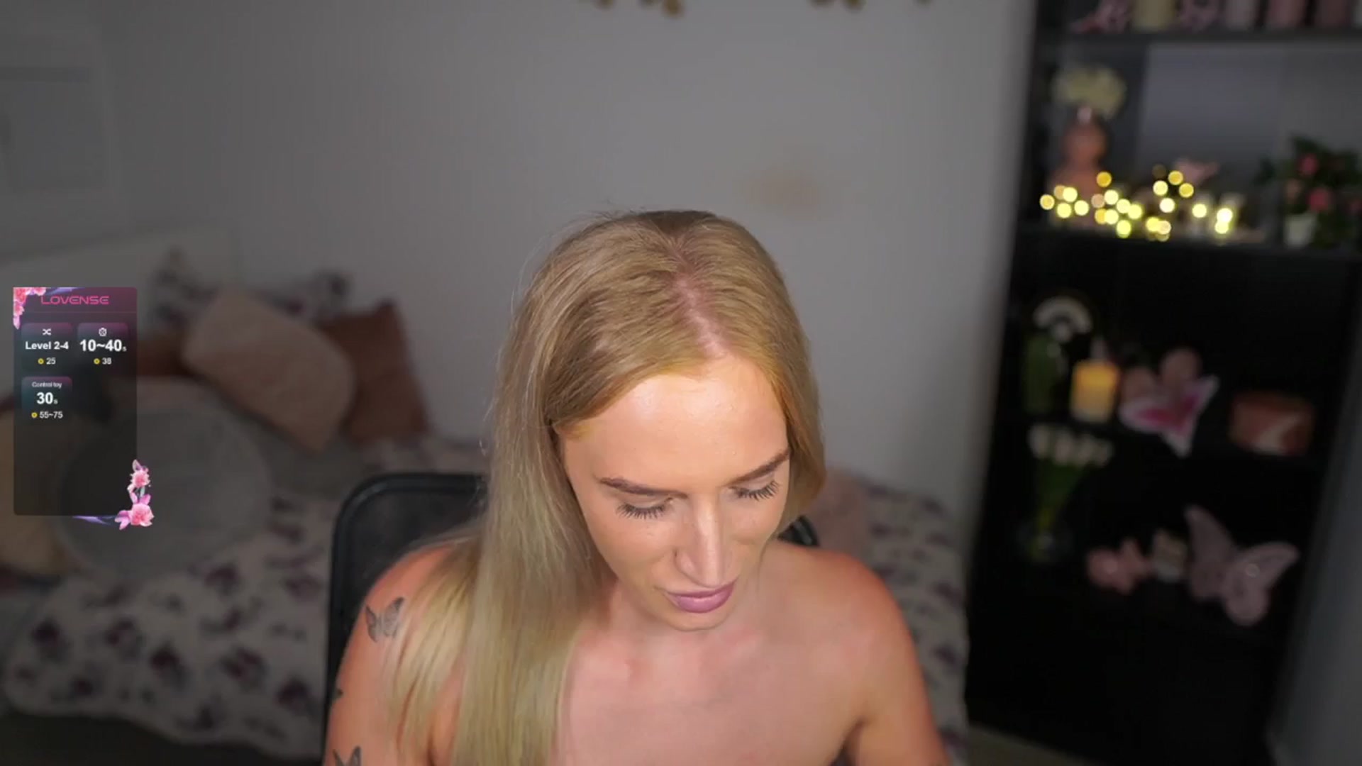 Gallery image thumbnail from NicoletteShea's myfreecams stream on, 08/11/2024, 18:03 image 3 of 20