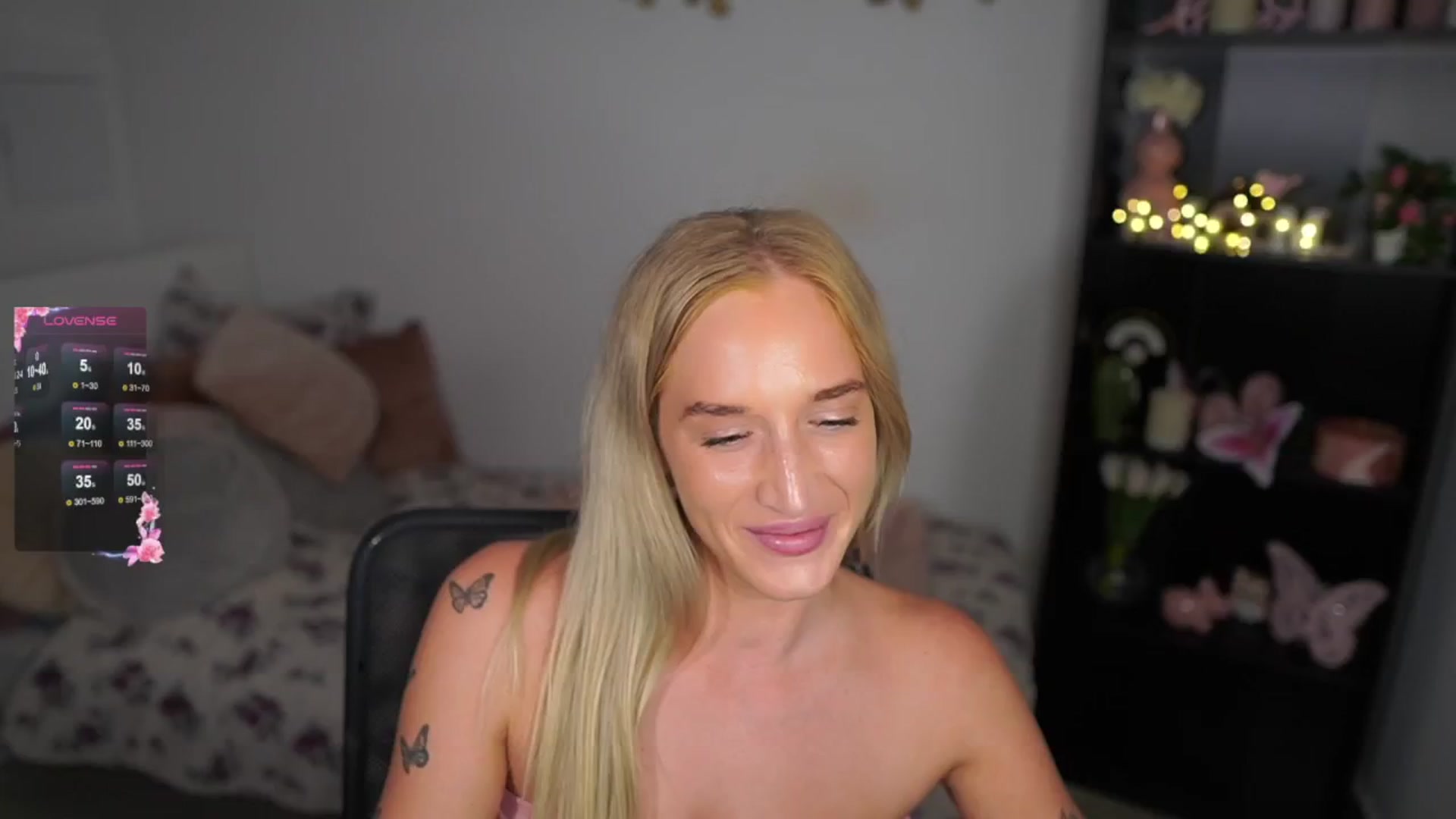Gallery image thumbnail from NicoletteShea's myfreecams stream on, 08/11/2024, 22:47 image 18 of 20