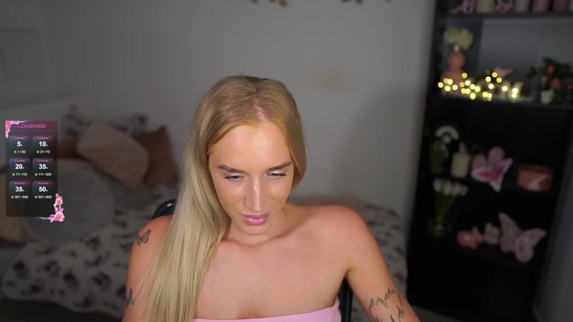 Gallery image thumbnail from NicoletteShea's myfreecams stream on, 08/11/2024, 22:47 image 5 of 20