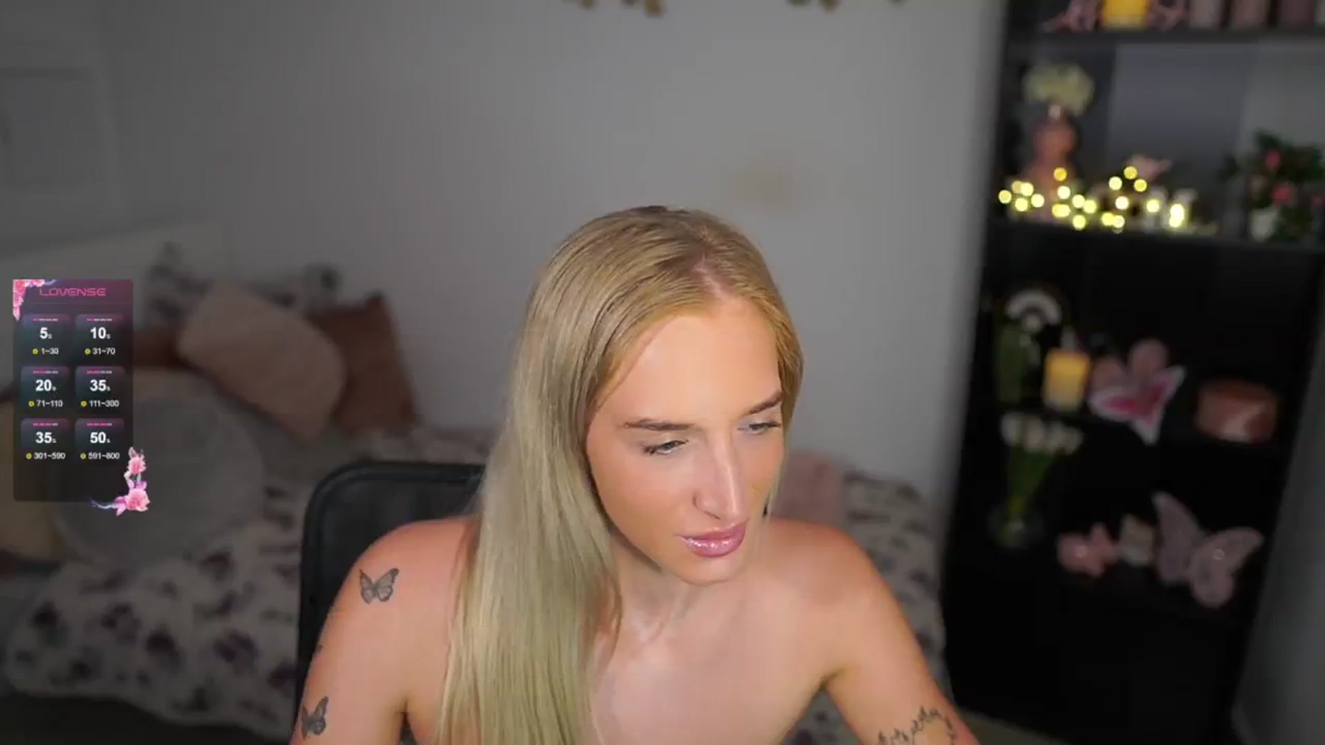 Gallery image thumbnail from NicoletteShea's myfreecams stream on, 08/12/2024, 14:06 image 10 of 20