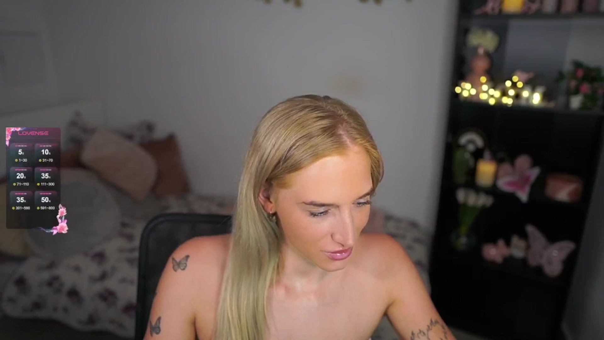 Gallery image thumbnail from NicoletteShea's myfreecams stream on, 08/12/2024, 14:06 image 2 of 20