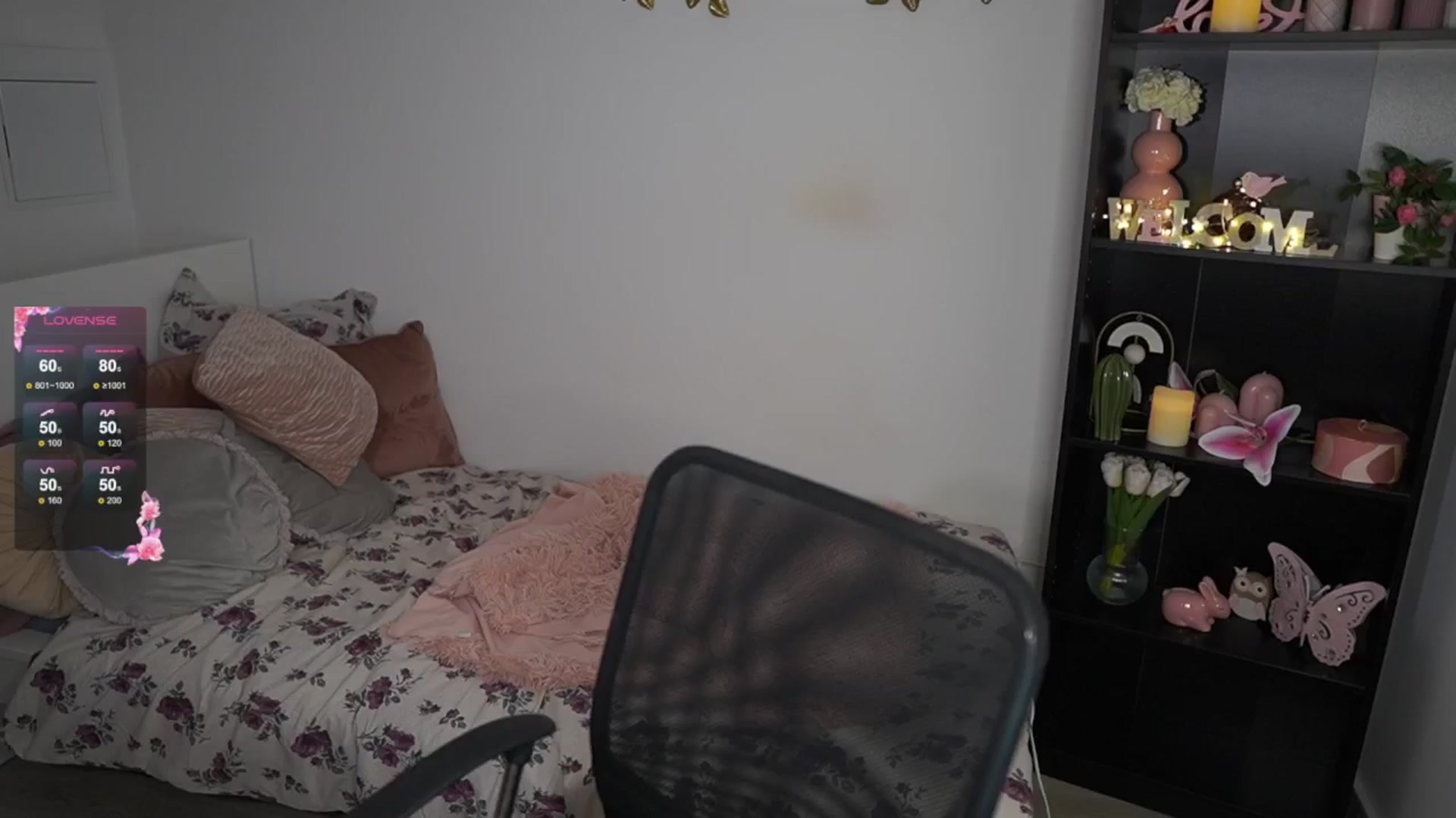 Gallery image thumbnail from NicoletteShea's myfreecams stream on, 08/12/2024, 15:03 image 5 of 20