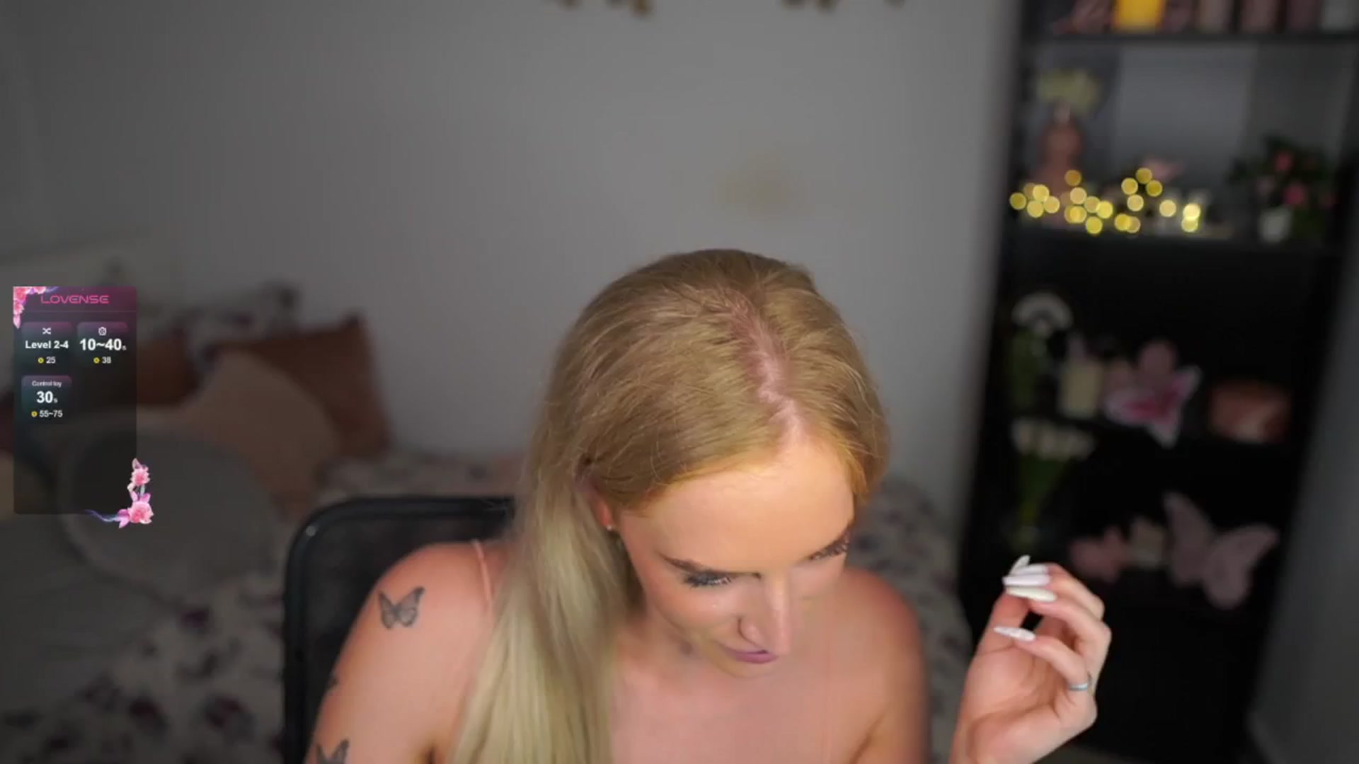 Gallery image thumbnail from NicoletteShea's myfreecams stream on, 08/15/2024, 17:32 image 3 of 20