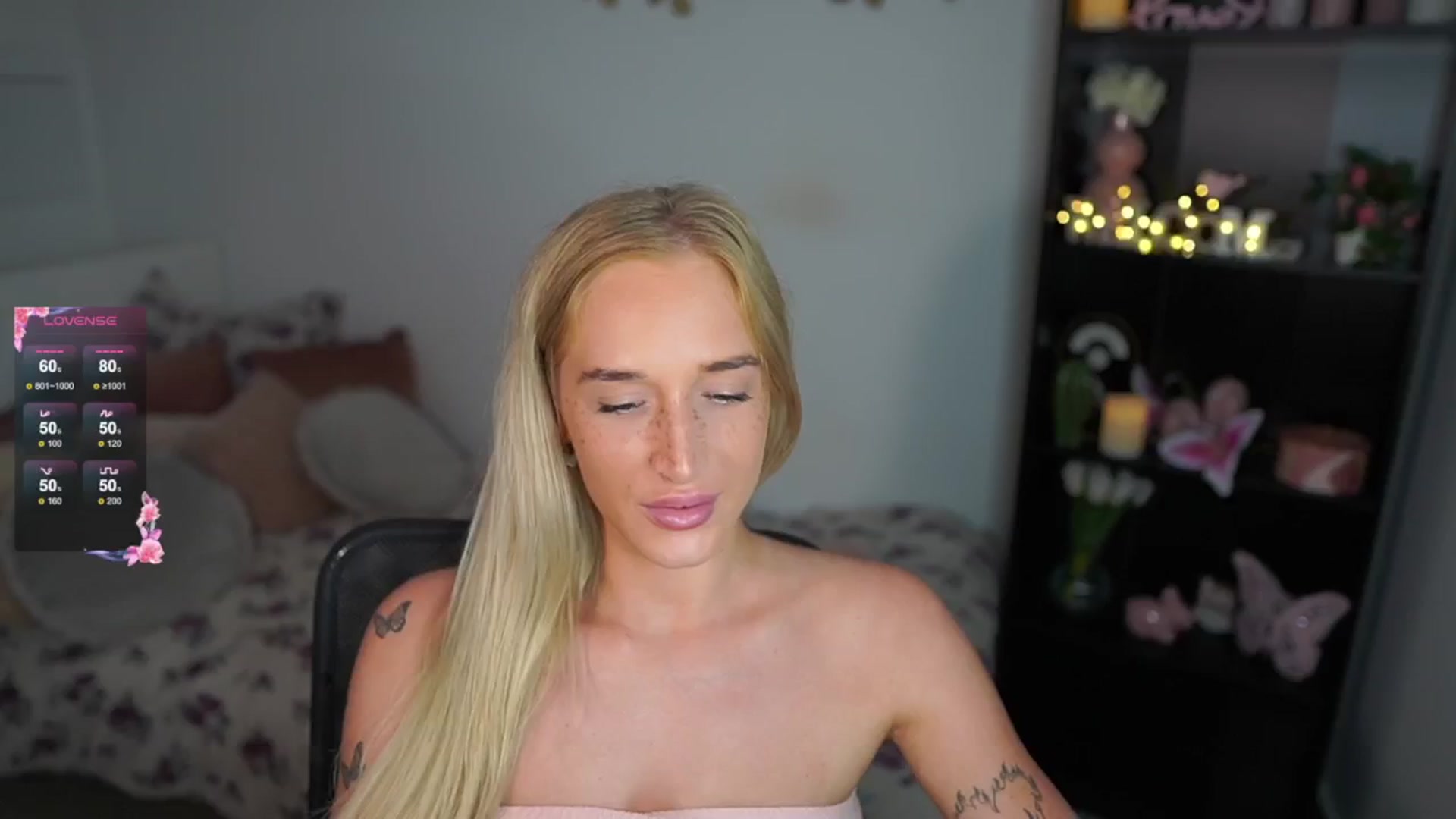 Gallery image thumbnail from NicoletteShea's myfreecams stream on, 08/16/2024, 14:26 image 20 of 20