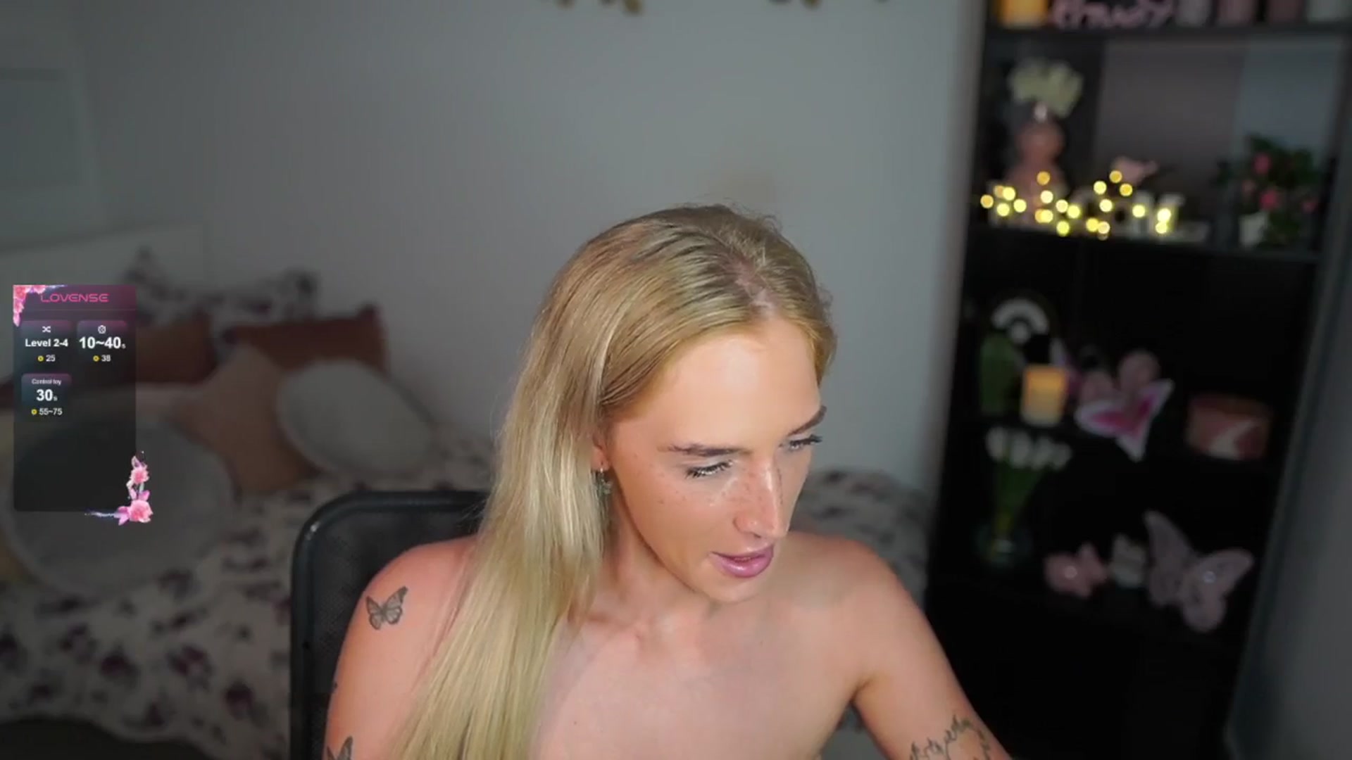 Gallery image thumbnail from NicoletteShea's myfreecams stream on, 08/16/2024, 15:00 image 9 of 20