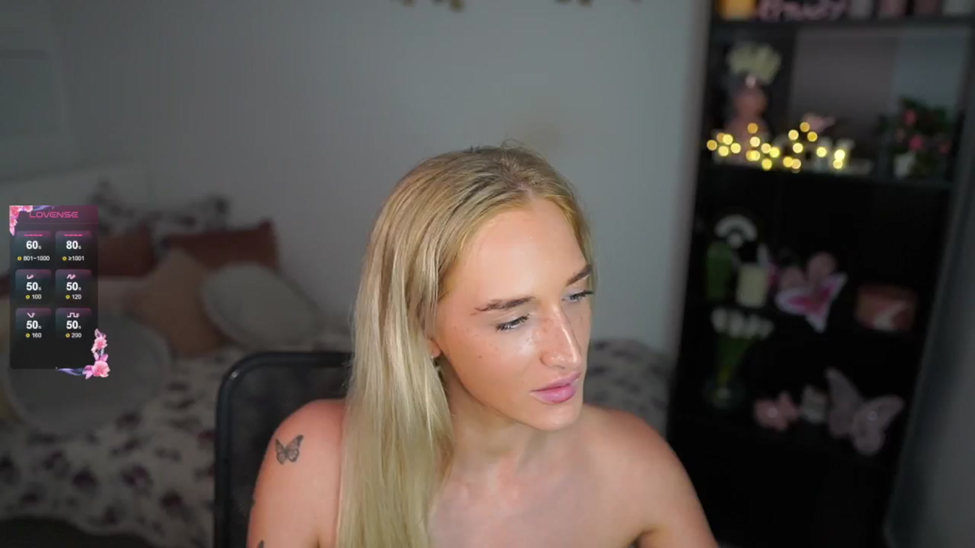 Gallery image thumbnail from NicoletteShea's myfreecams stream on, 08/16/2024, 17:58 image 5 of 20