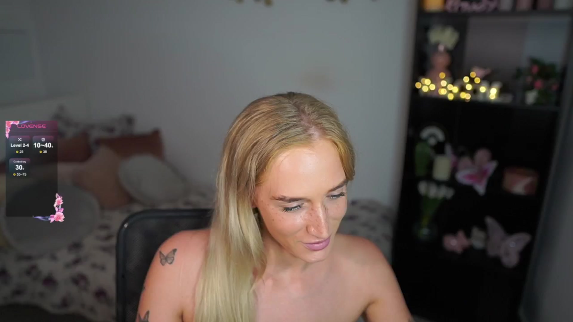 Gallery image thumbnail from NicoletteShea's myfreecams stream on, 08/16/2024, 17:58 image 11 of 20