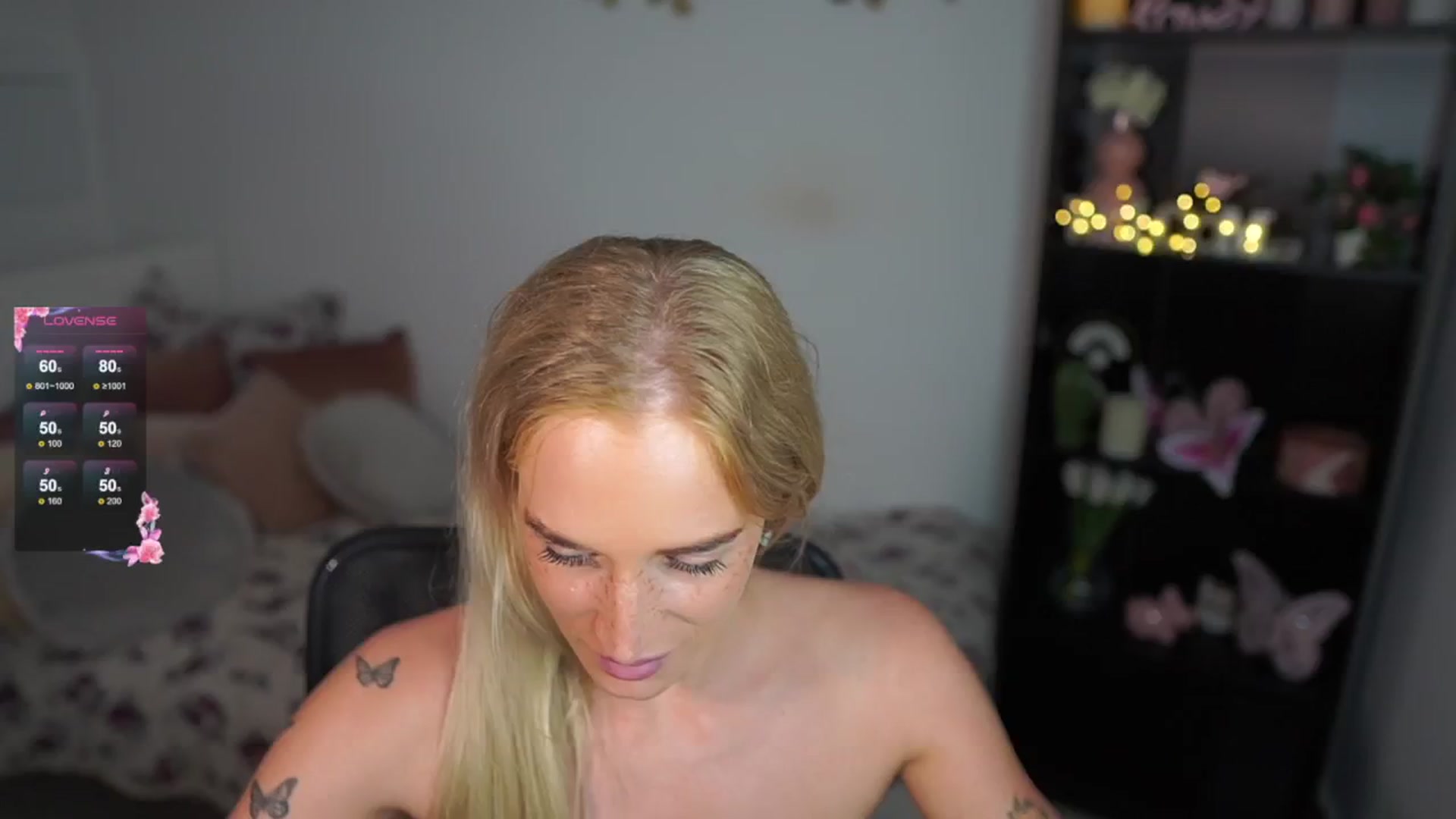 Gallery image thumbnail from NicoletteShea's myfreecams stream on, 08/16/2024, 17:58 image 8 of 20