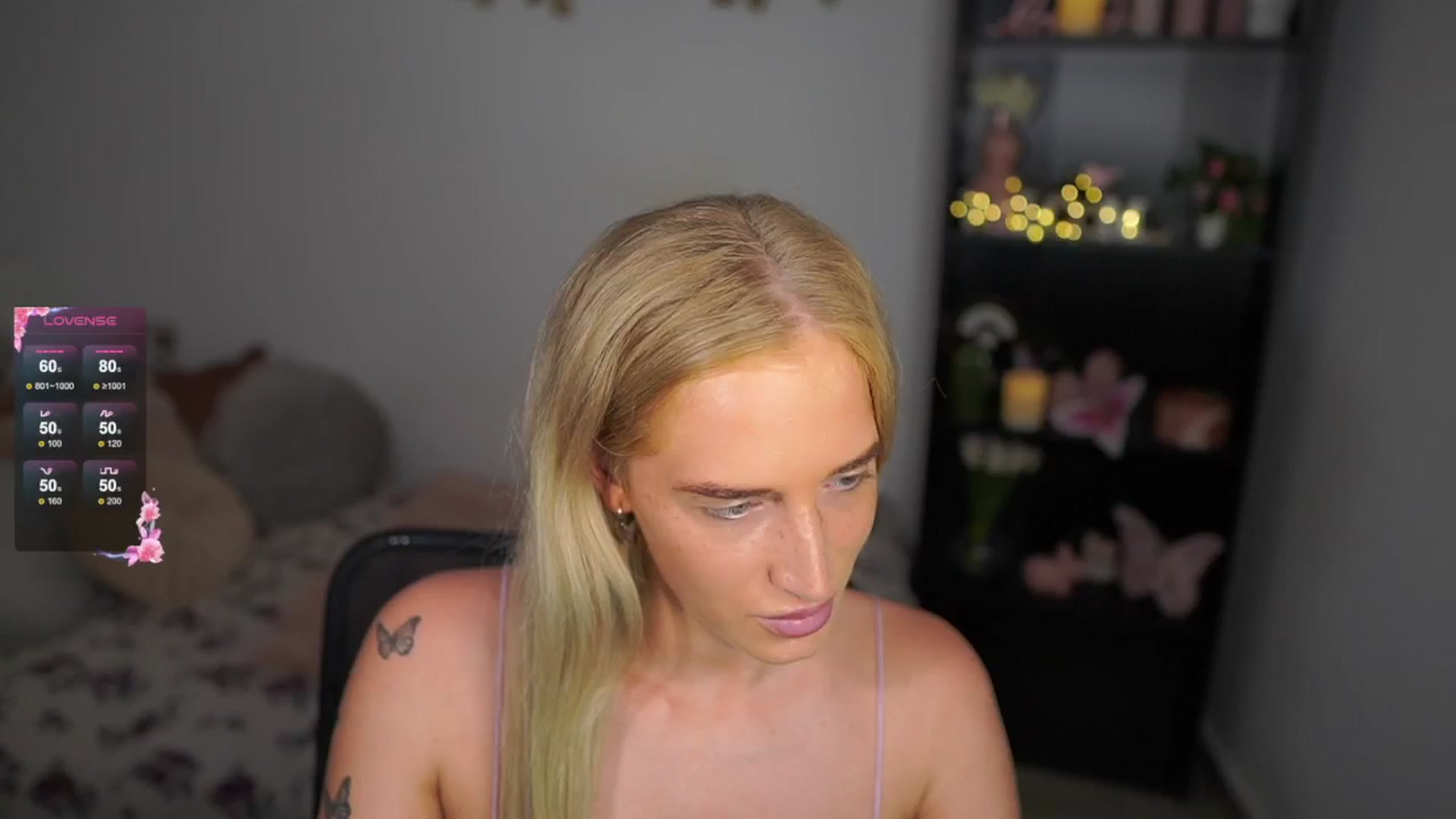 Gallery image thumbnail from NicoletteShea's myfreecams stream on, 08/17/2024, 11:50 image 6 of 20