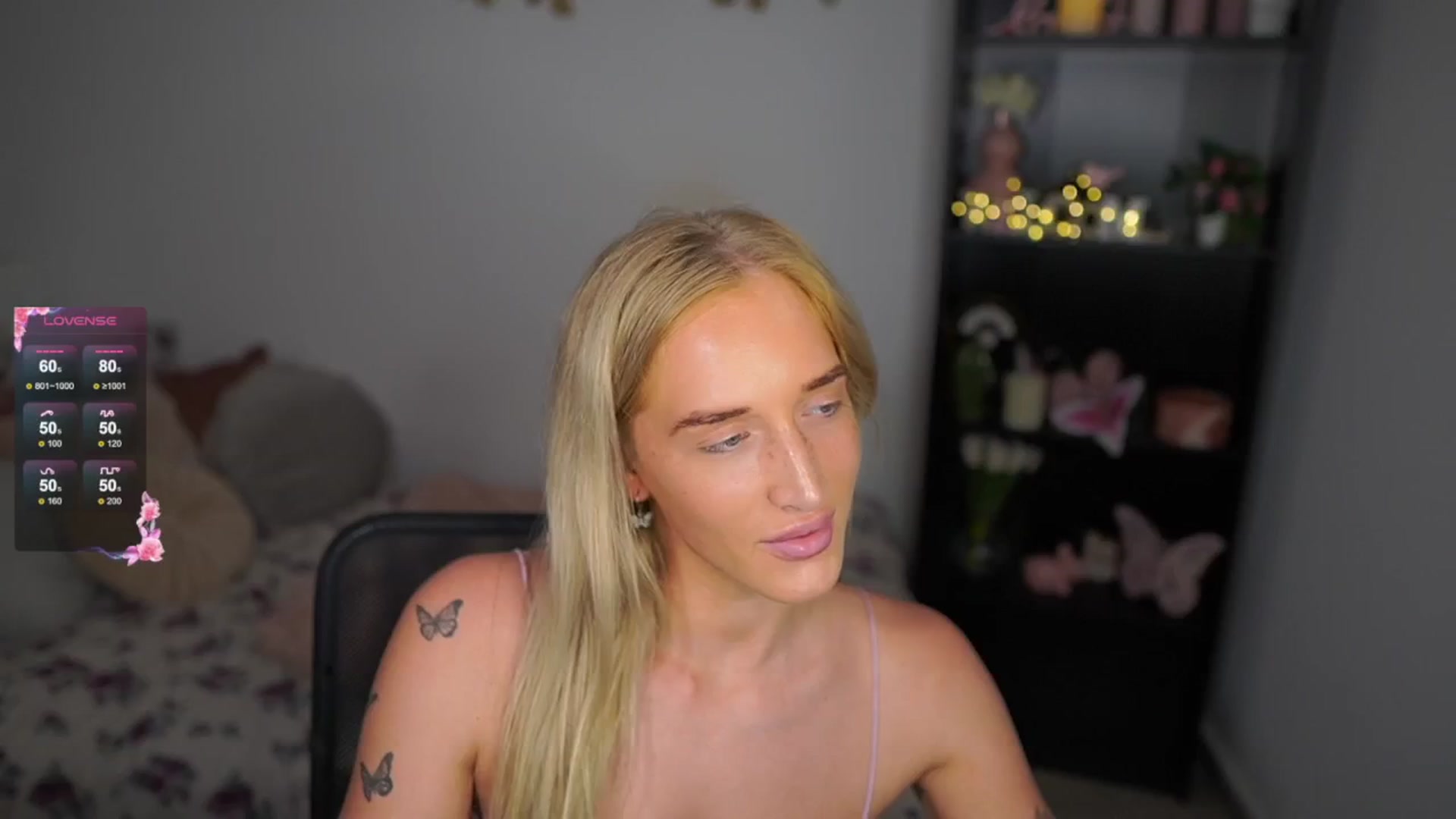 Gallery image thumbnail from NicoletteShea's myfreecams stream on, 08/17/2024, 13:03 image 8 of 20