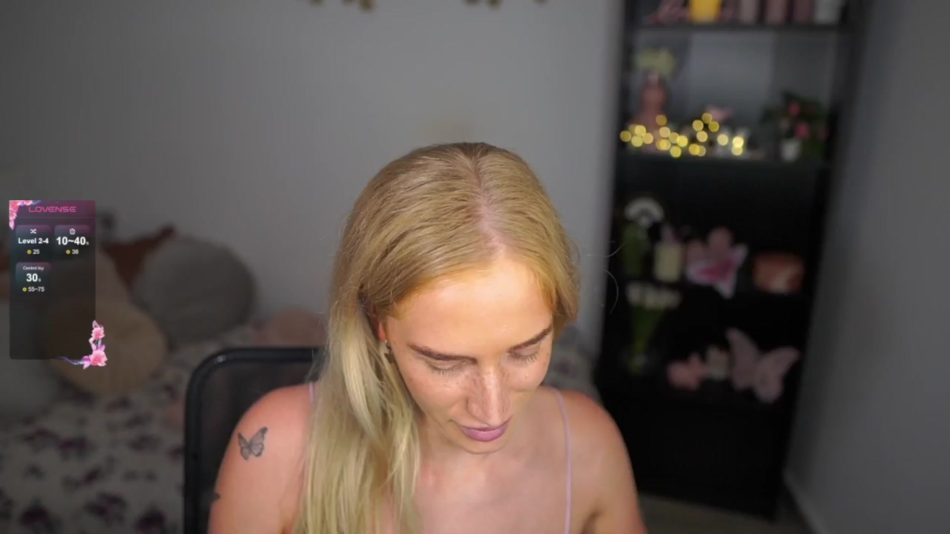 Gallery image thumbnail from NicoletteShea's myfreecams stream on, 08/17/2024, 13:03 image 7 of 20