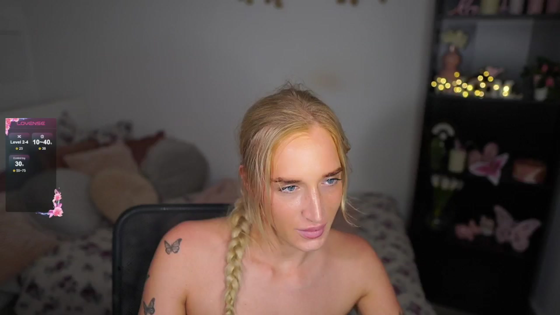 Gallery image thumbnail from NicoletteShea's myfreecams stream on, 08/18/2024, 23:03 image 15 of 20