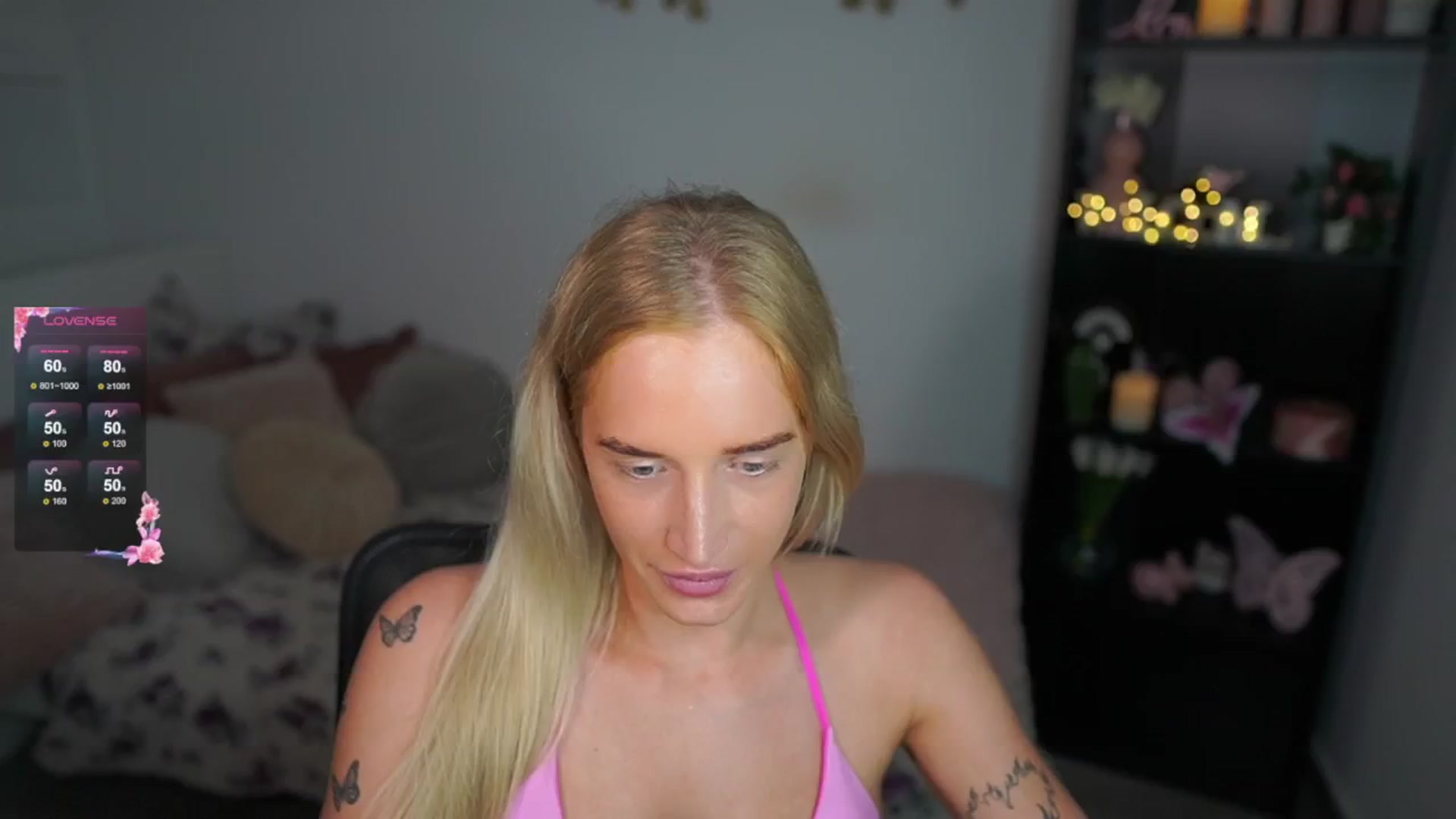 Gallery image thumbnail from NicoletteShea's myfreecams stream on, 08/20/2024, 12:11 image 6 of 20