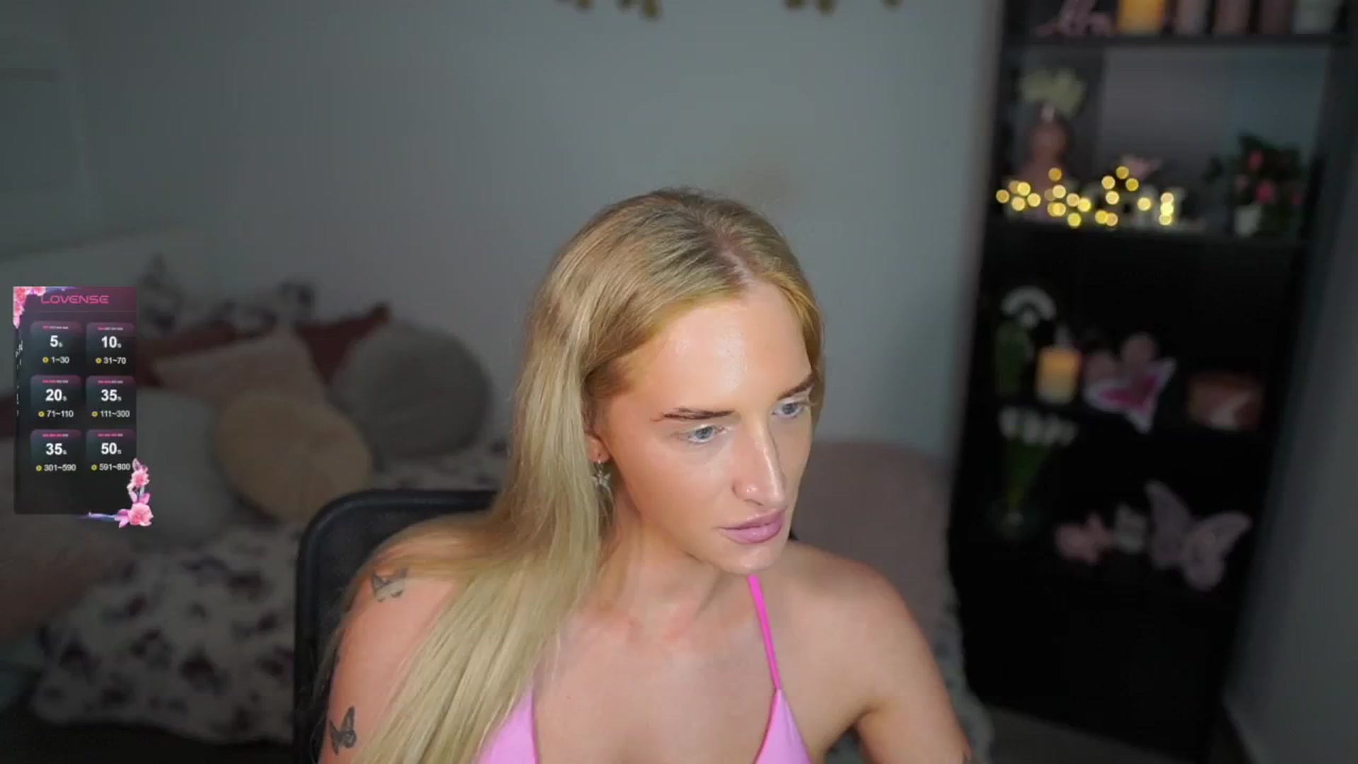 Gallery image thumbnail from NicoletteShea's myfreecams stream on, 08/20/2024, 12:11 image 18 of 20