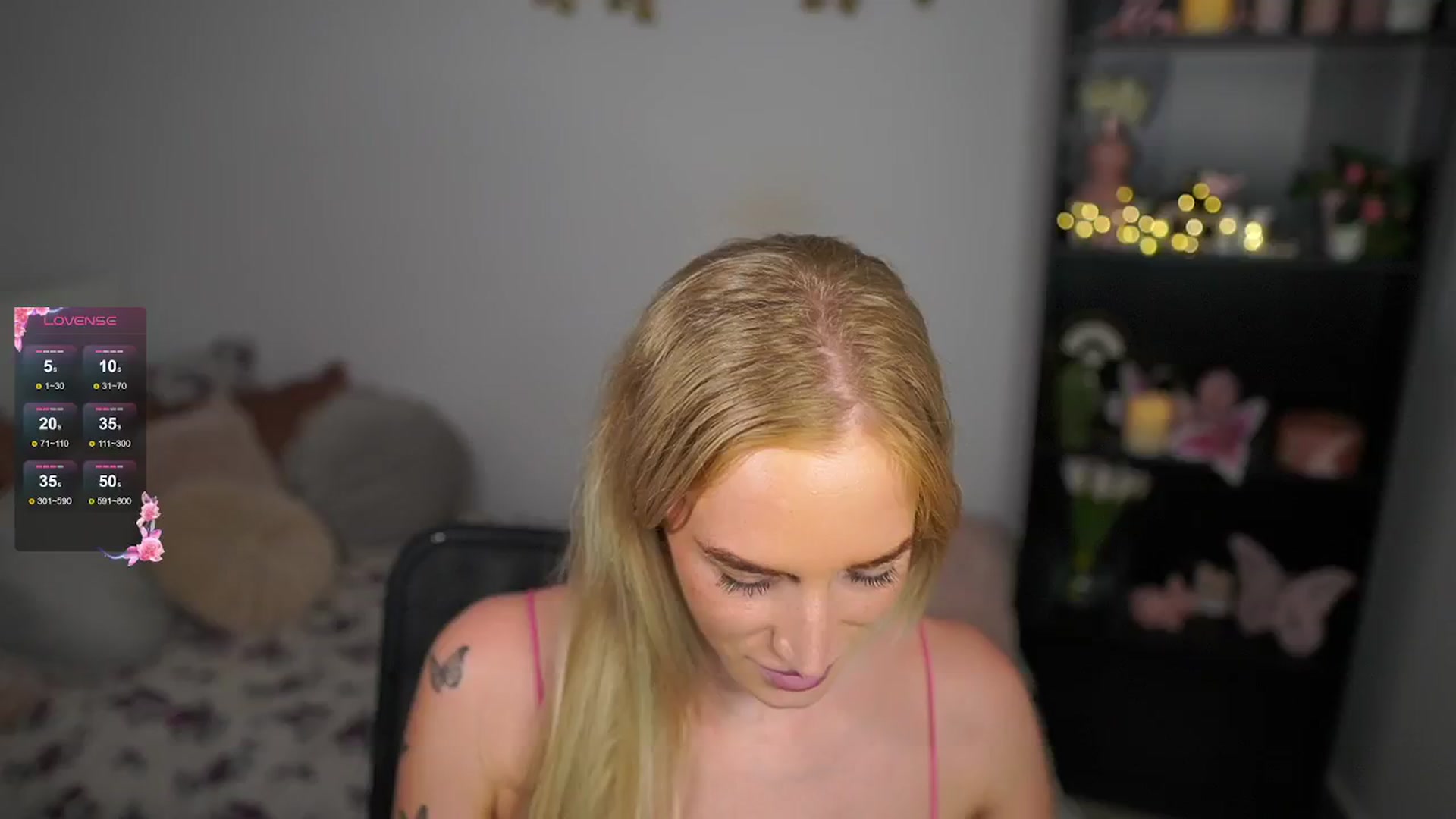 Gallery image thumbnail from NicoletteShea's myfreecams stream on, 08/21/2024, 16:58 image 20 of 20
